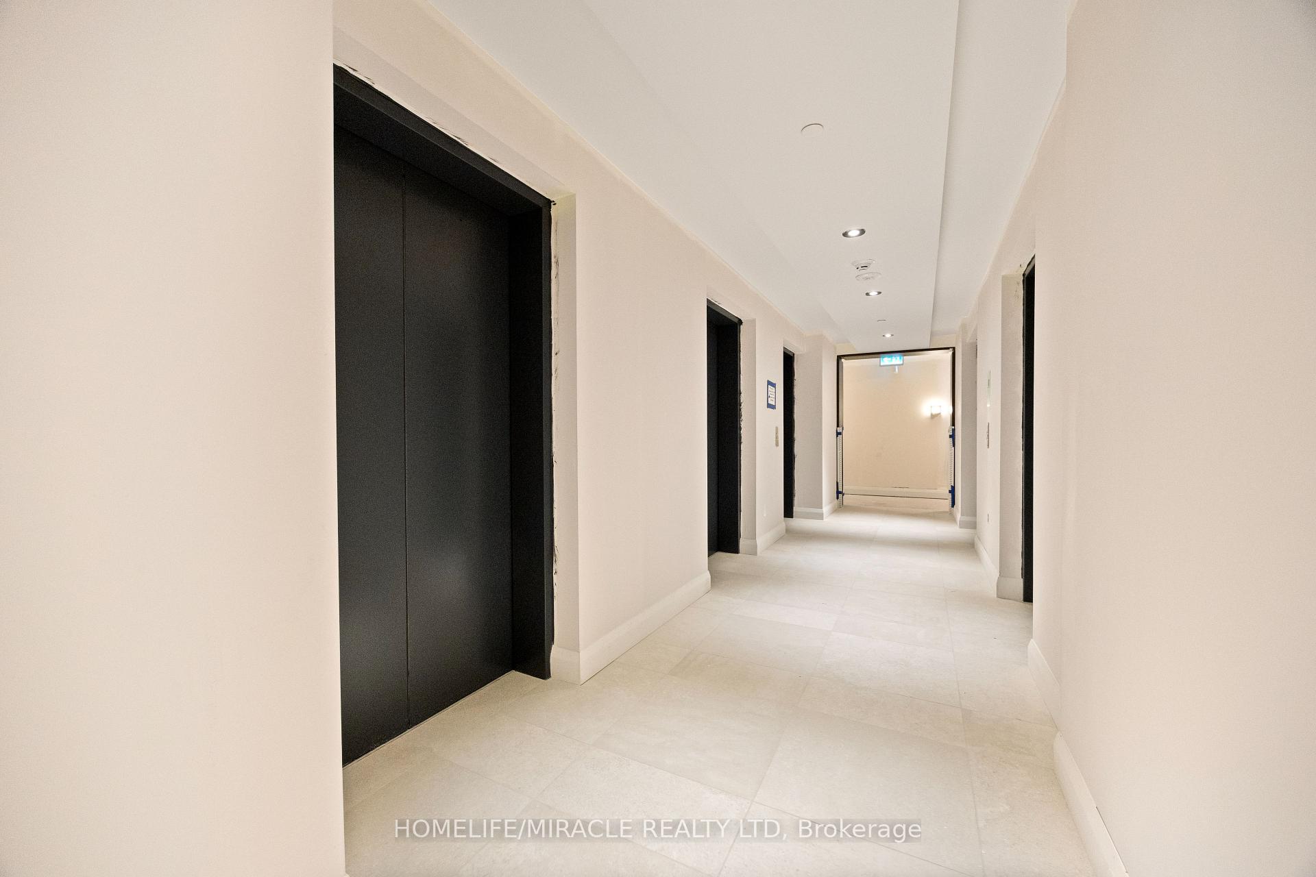 Photo 5 of Unit 607, 38 Annie Craig Drive, Etobicoke, Mimico — HOMEH