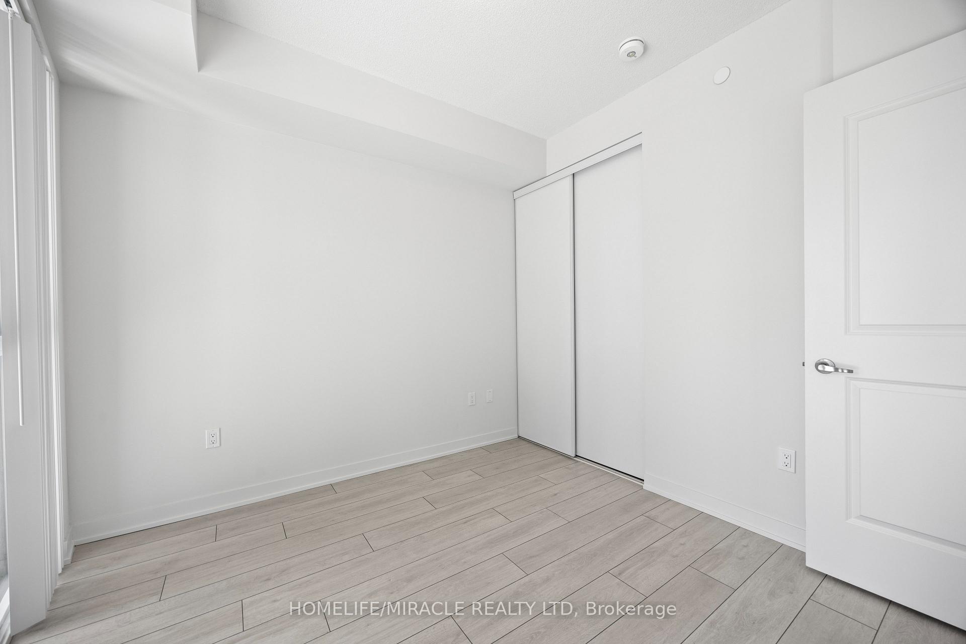 Photo 17 of Unit 607, 38 Annie Craig Drive, Etobicoke, Mimico — HOMEH