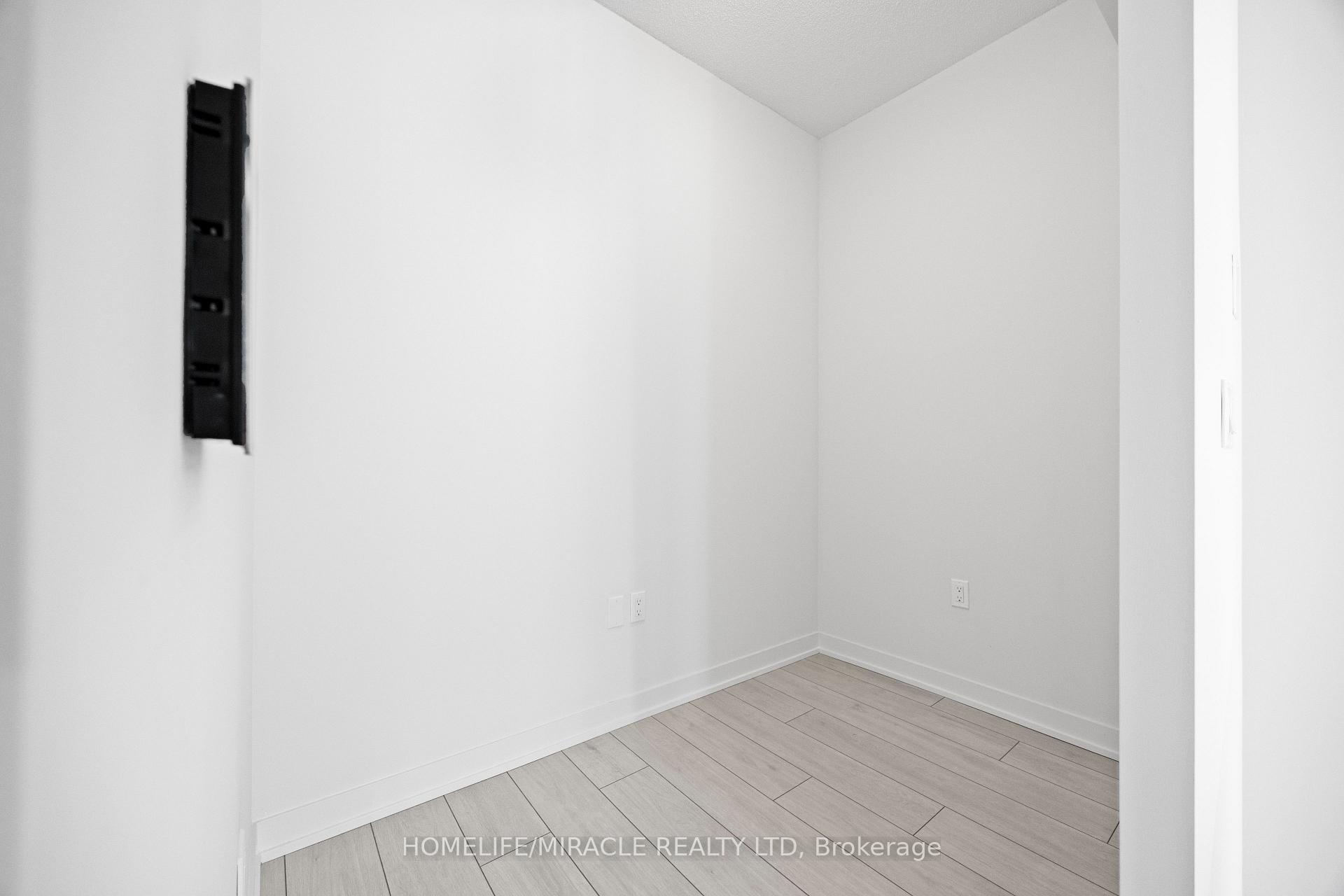 Photo 18 of Unit 607, 38 Annie Craig Drive, Etobicoke, Mimico — HOMEH
