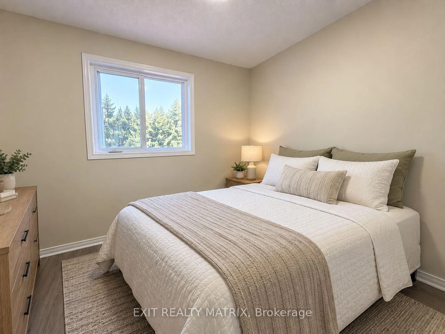Photo 7 of 155 Margrave Avenue, Ottawa, Hunt Club Park/Greenboro — HOMEH
