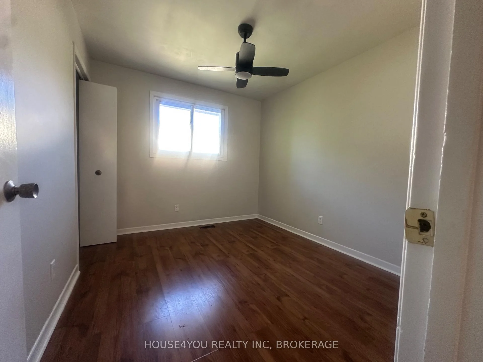 Photo 20 of 251 St Augustine Drive, St. Catharines, Secord Woods — HOMEH