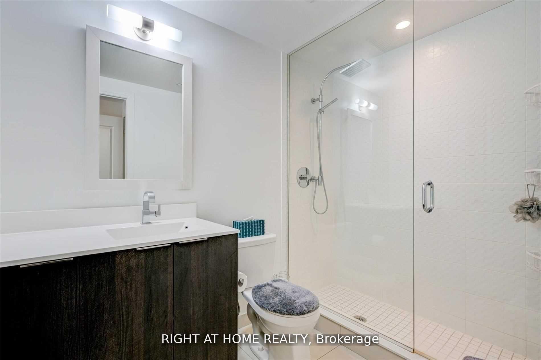 Photo 12 of Unit 1803, 56 Annie Craig Drive, Etobicoke, Mimico — HOMEH