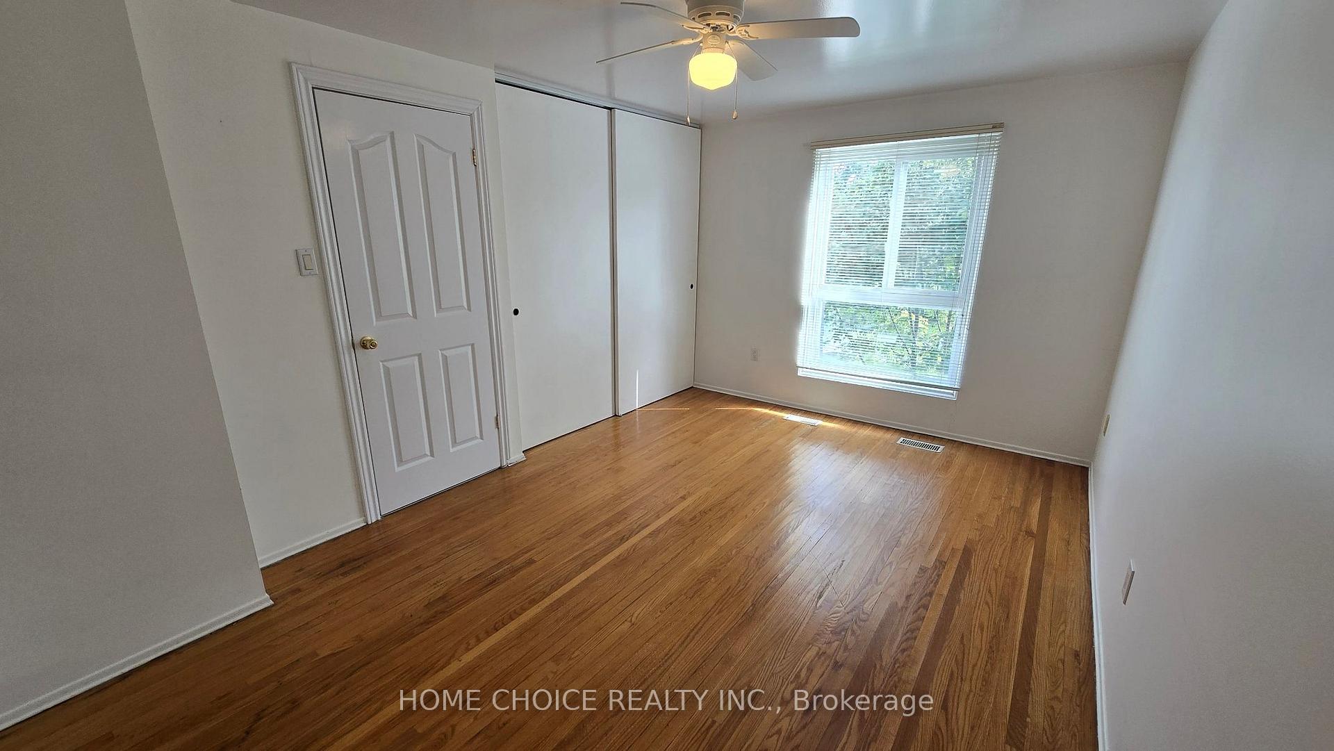 Photo 11 of 28 Tangle Briarway, North York, Bayview Village — HOMEH