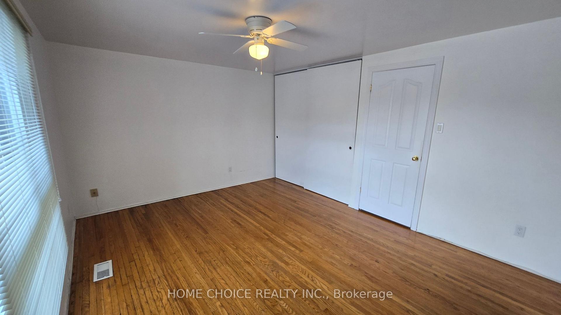 Photo 10 of 28 Tangle Briarway, North York, Bayview Village — HOMEH