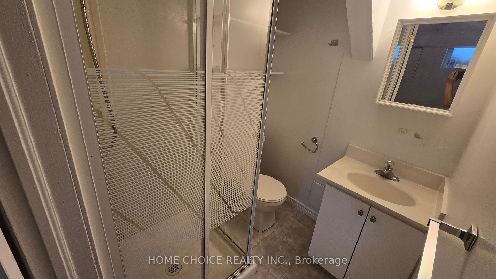 Photo 19 of 28 Tangle Briarway, North York, Bayview Village — HOMEH