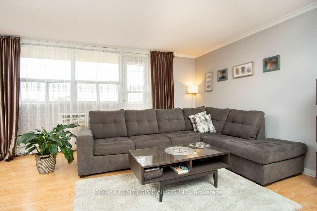 Photo 9 of Unit 601, 700 Dynes Road, Burlington, Roseland — HOMEH