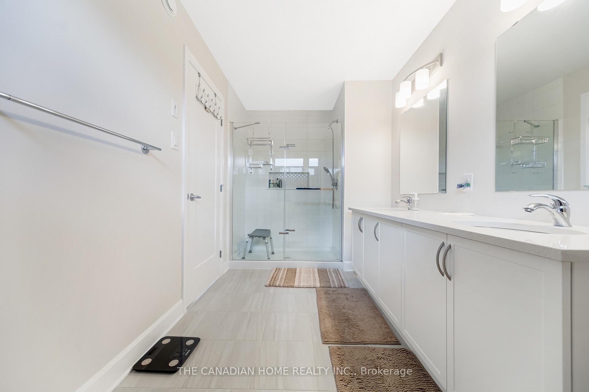 Photo 10 of 921 Clarkia Street, Ottawa, Blossom Park/Kemp Park/Findlay Creek — HOMEH