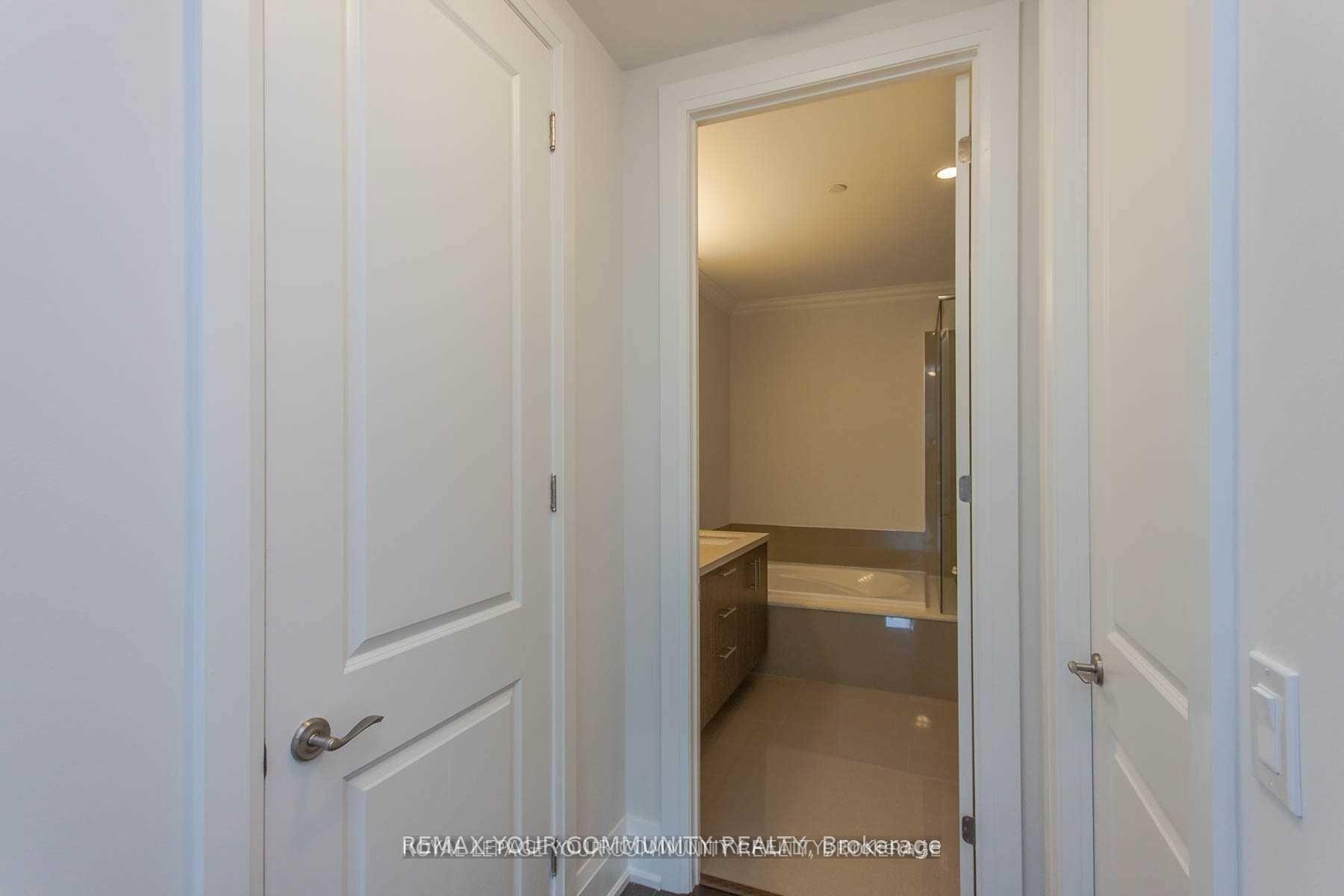 Photo 19 of Unit 3-21, 9099 Pine Drive, Vaughan, Vellore Village — HOMEH