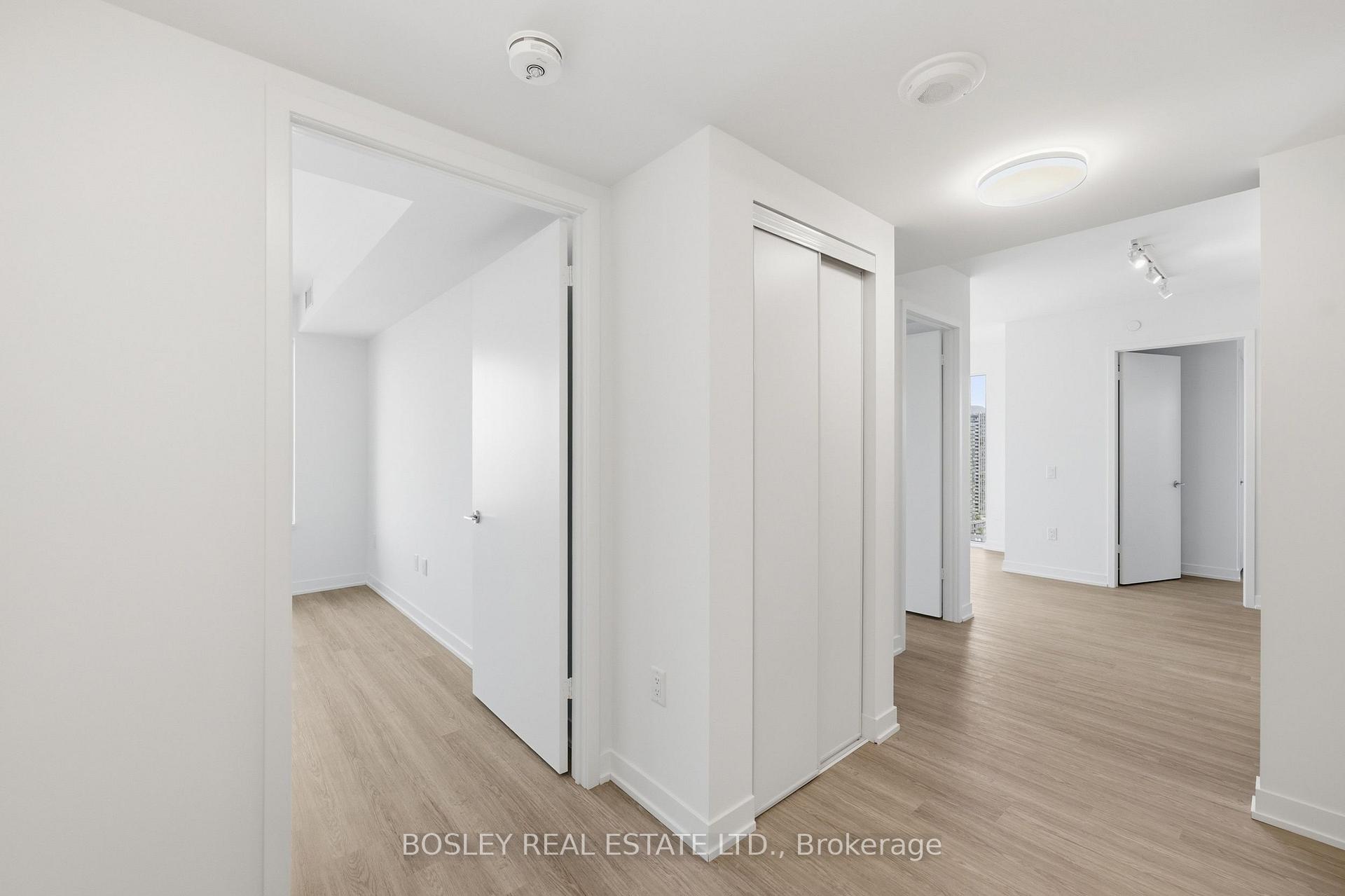 Photo 1 of Unit 2302, 15 David Salomon Drive, Toronto, Flemingdon Park — HOMEH