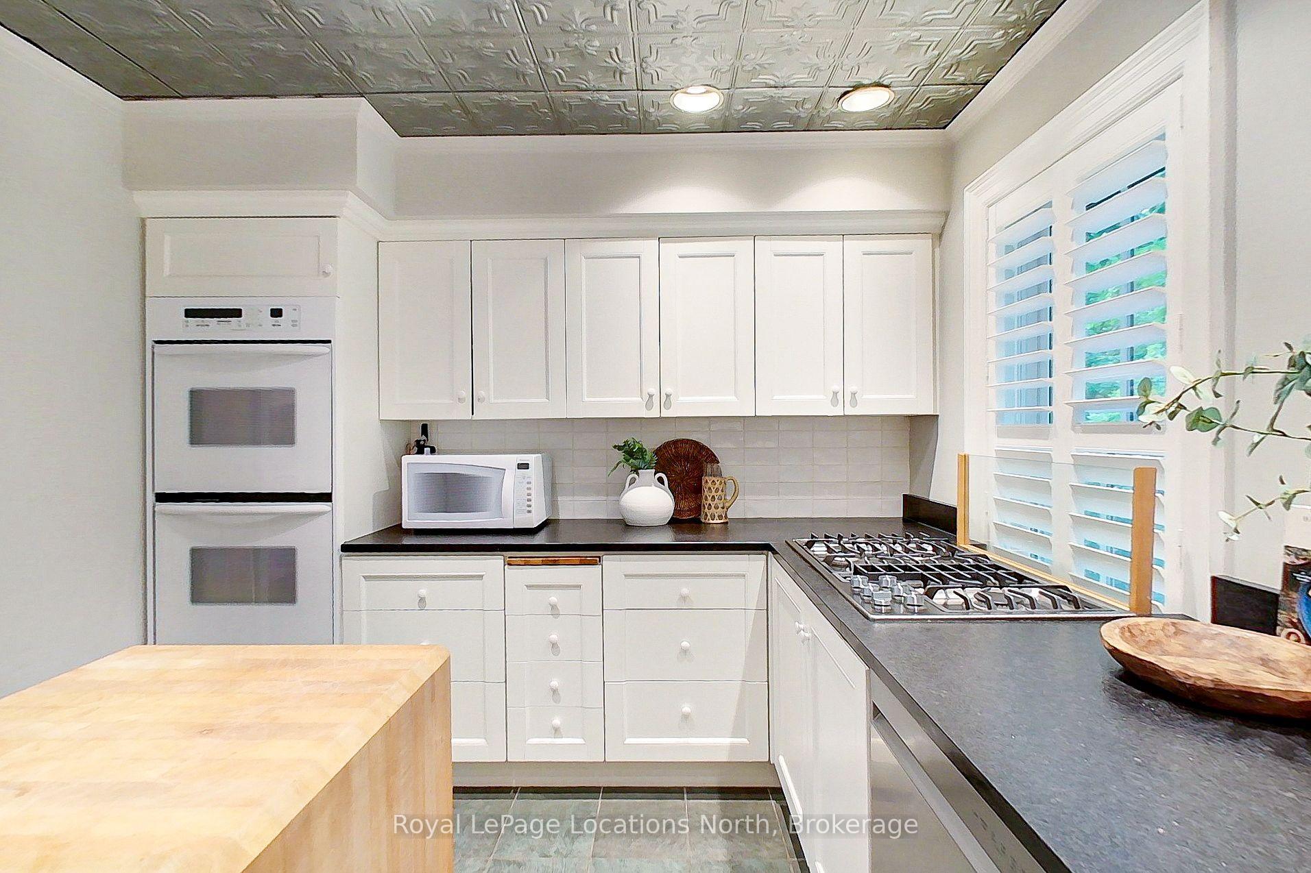 Photo 10 of 40 Alice Street E, Blue Mountains — HOMEH
