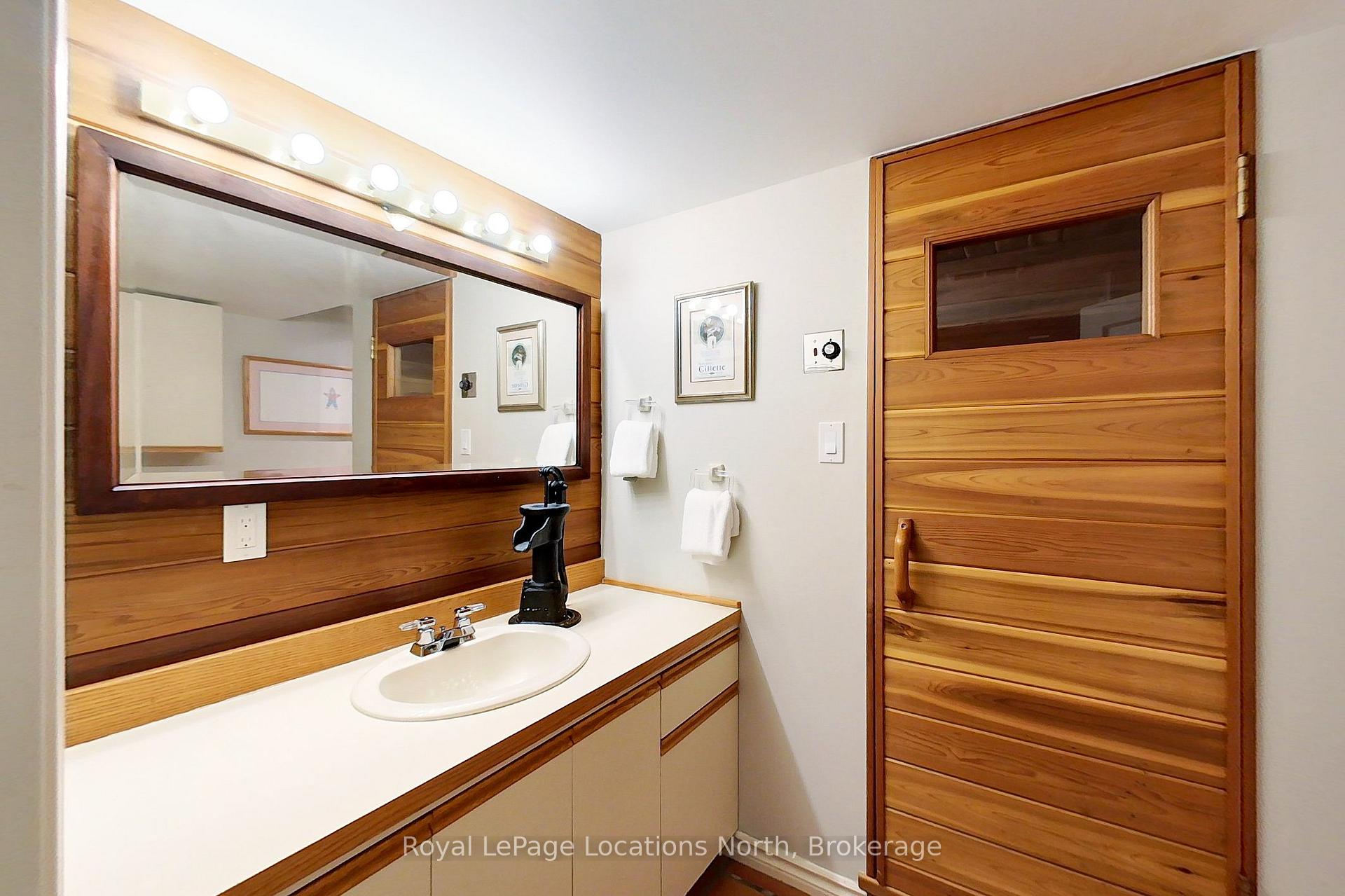 Photo 29 of 40 Alice Street E, Blue Mountains — HOMEH