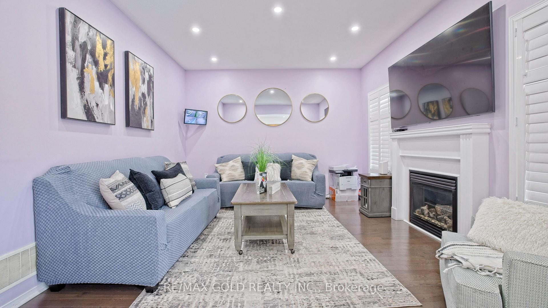 Photo 13 of 29 Abbotsbury Drive, Brampton, Credit Valley — HOMEH