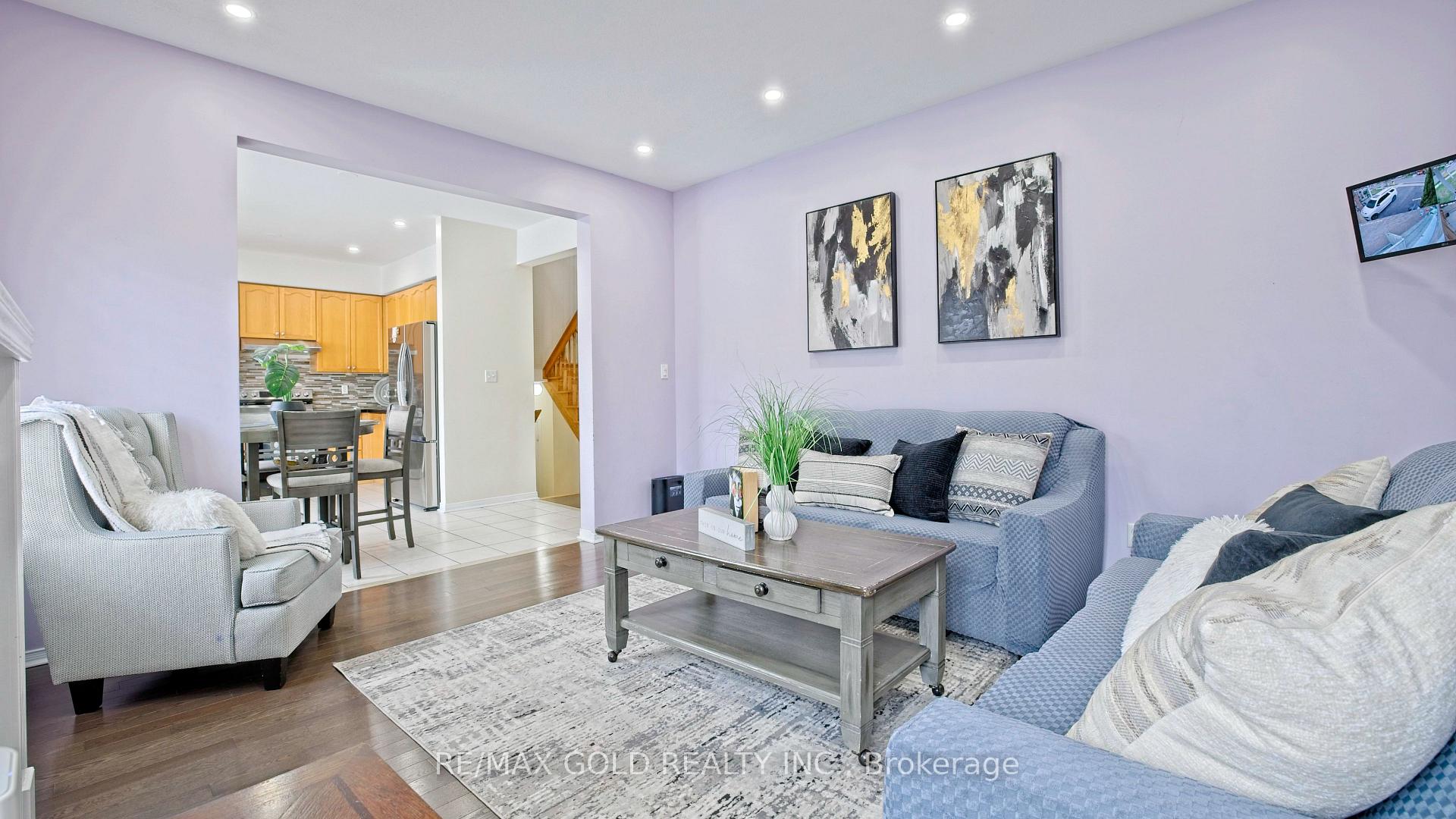 Photo 15 of 29 Abbotsbury Drive, Brampton, Credit Valley — HOMEH