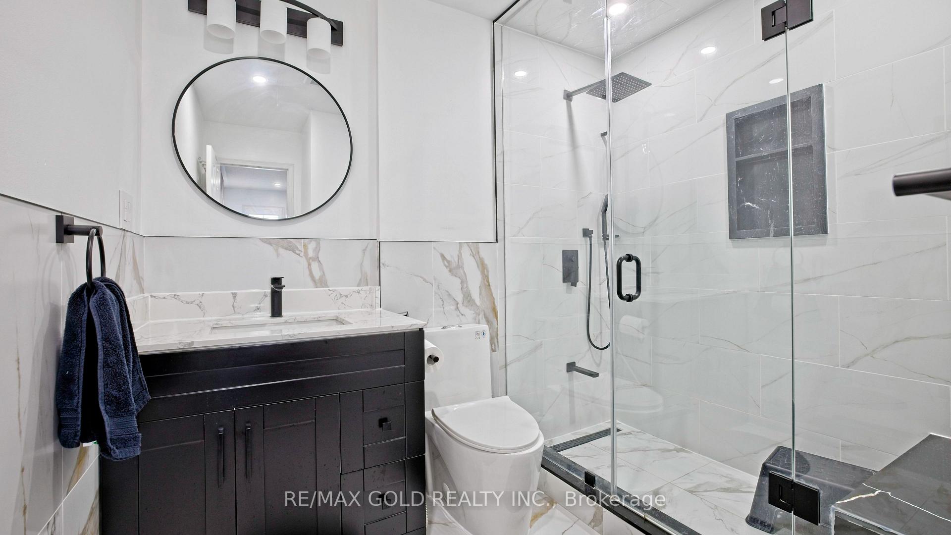 Photo 28 of 29 Abbotsbury Drive, Brampton, Credit Valley — HOMEH