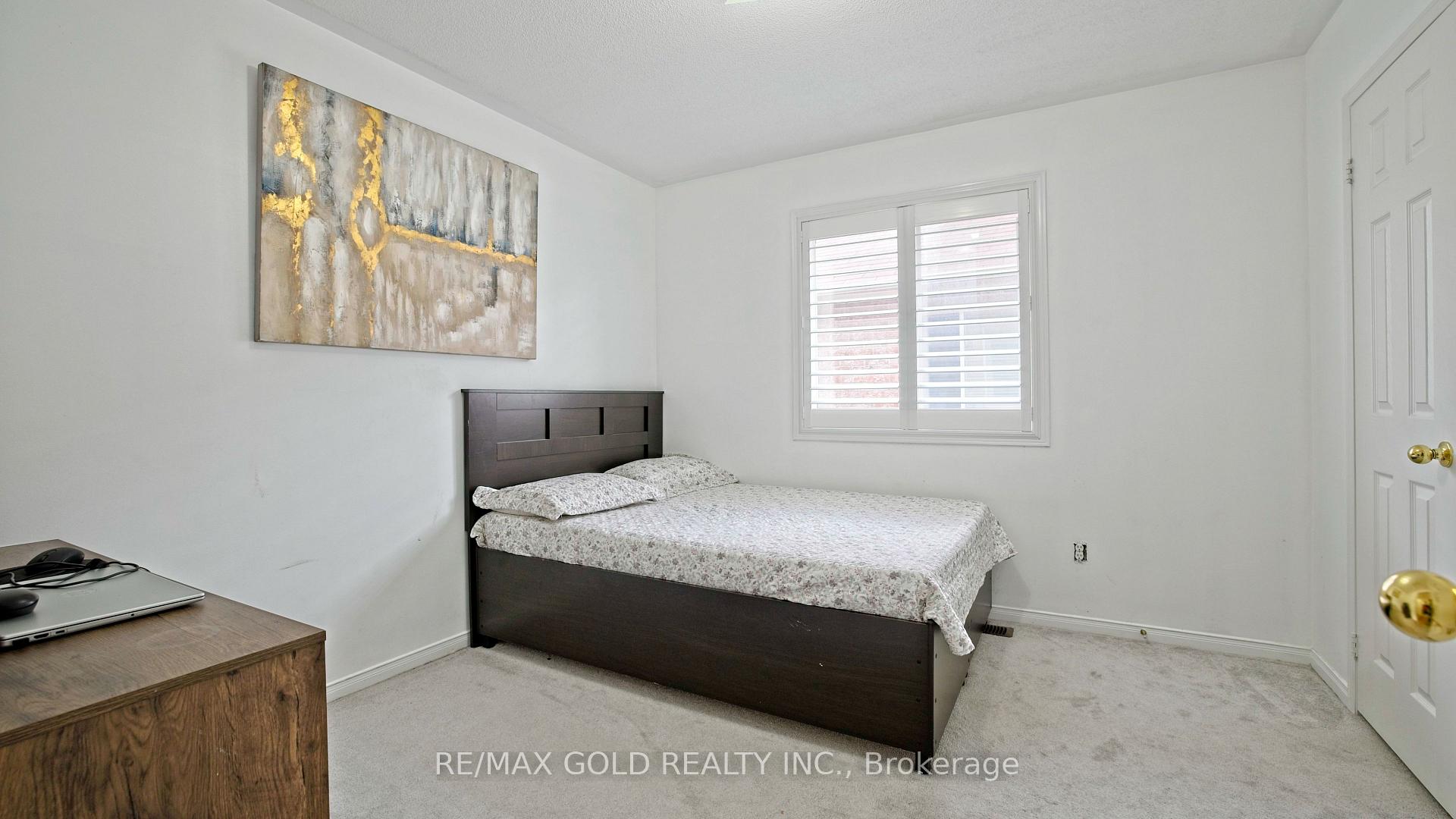 Photo 31 of 29 Abbotsbury Drive, Brampton, Credit Valley — HOMEH