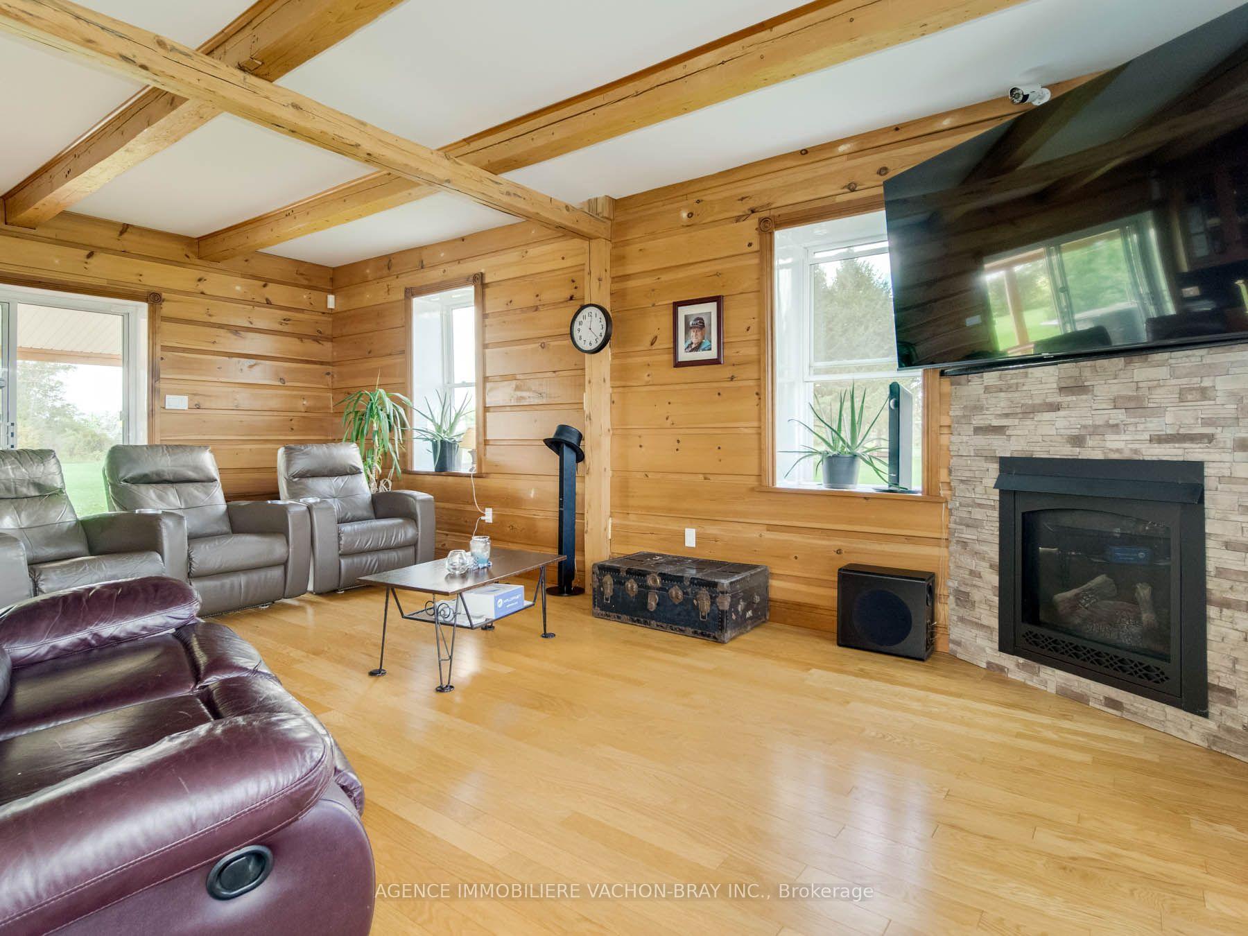 Photo 7 of 1290 Tannery Road, North Glengarry, North Glengarry (Lochiel) Twp — HOMEH