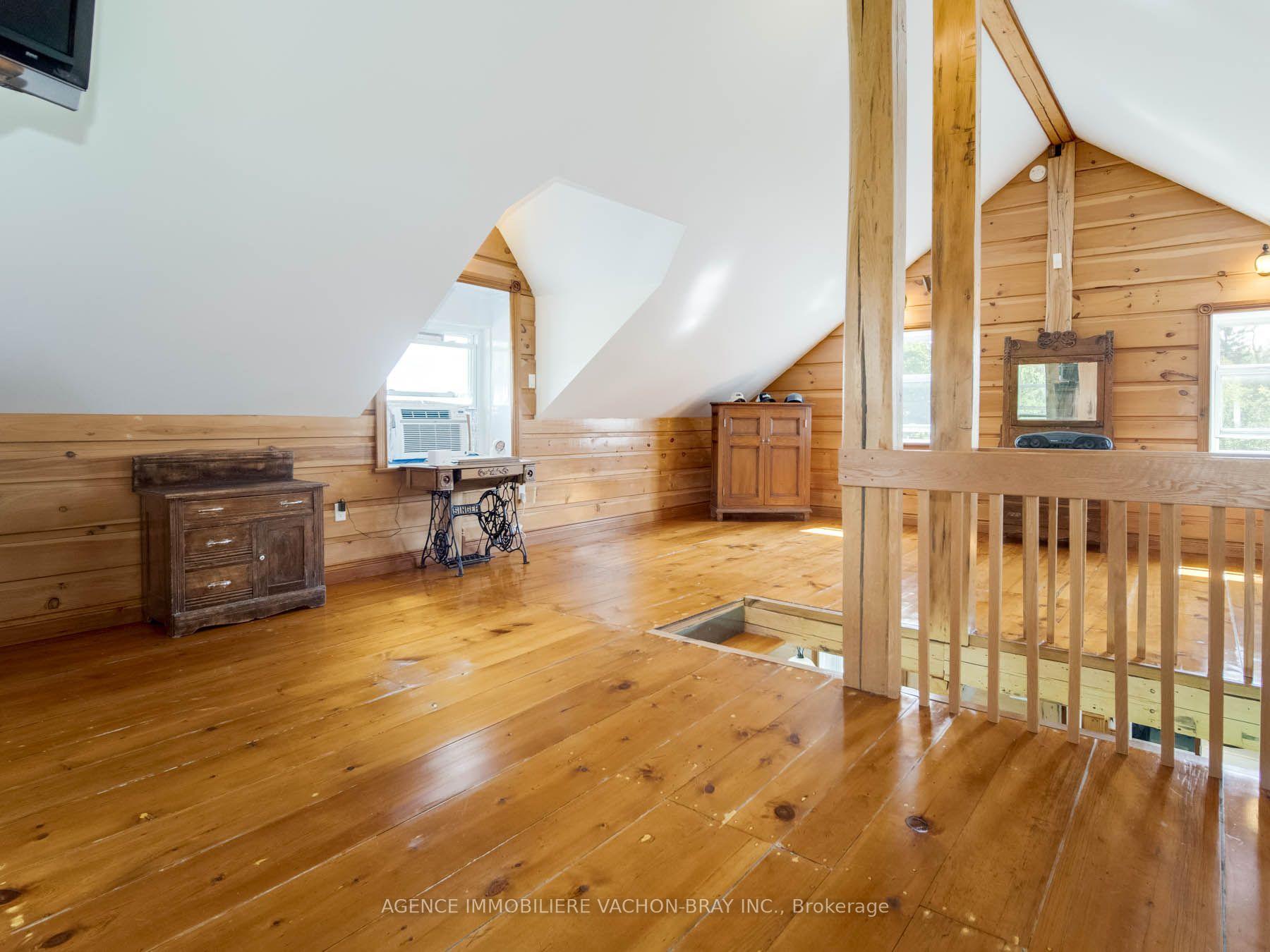 Photo 11 of 1290 Tannery Road, North Glengarry, North Glengarry (Lochiel) Twp — HOMEH