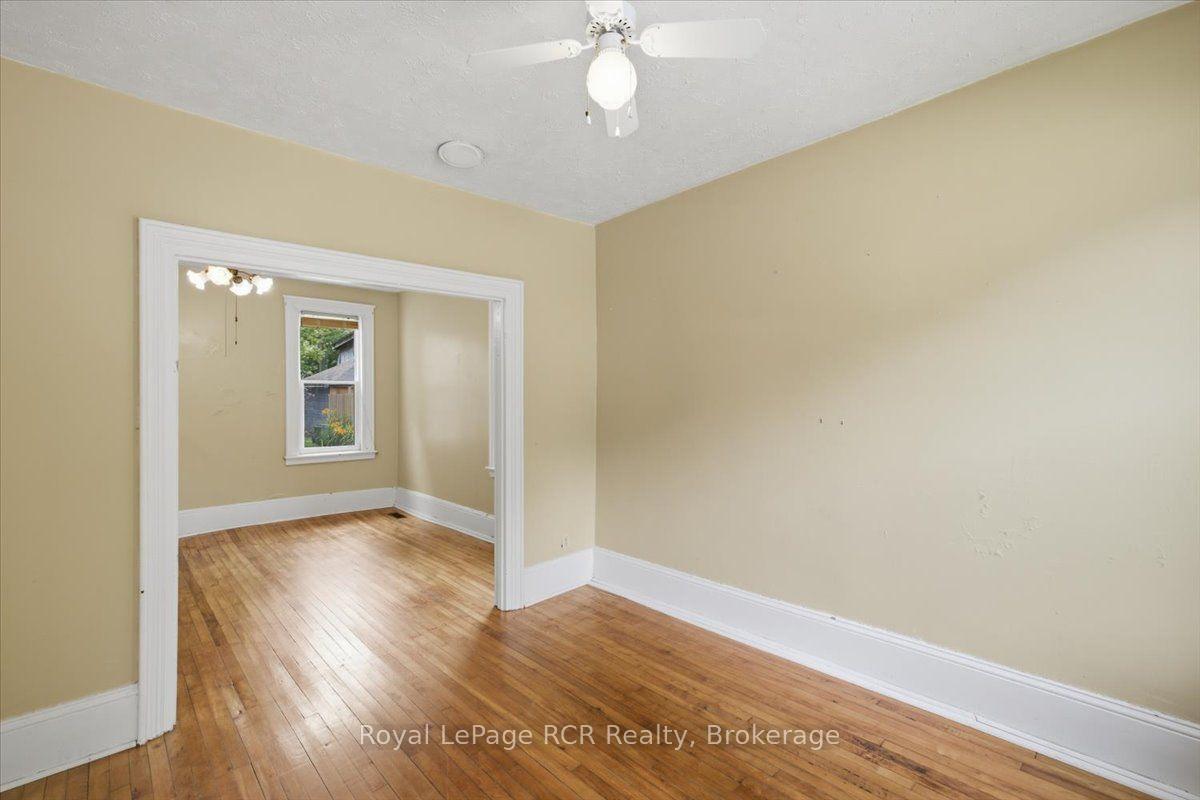 Photo 6 of 565 7th A Street E, Owen Sound — HOMEH