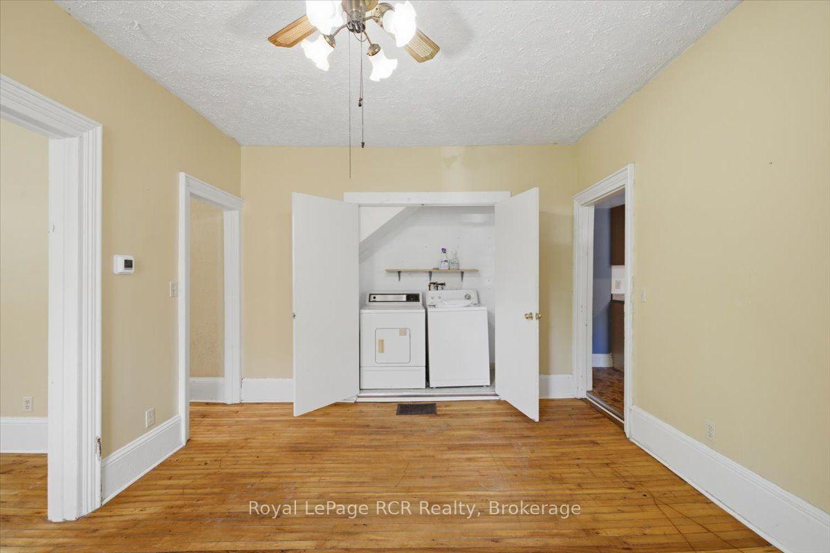 Photo 8 of 565 7th A Street E, Owen Sound — HOMEH