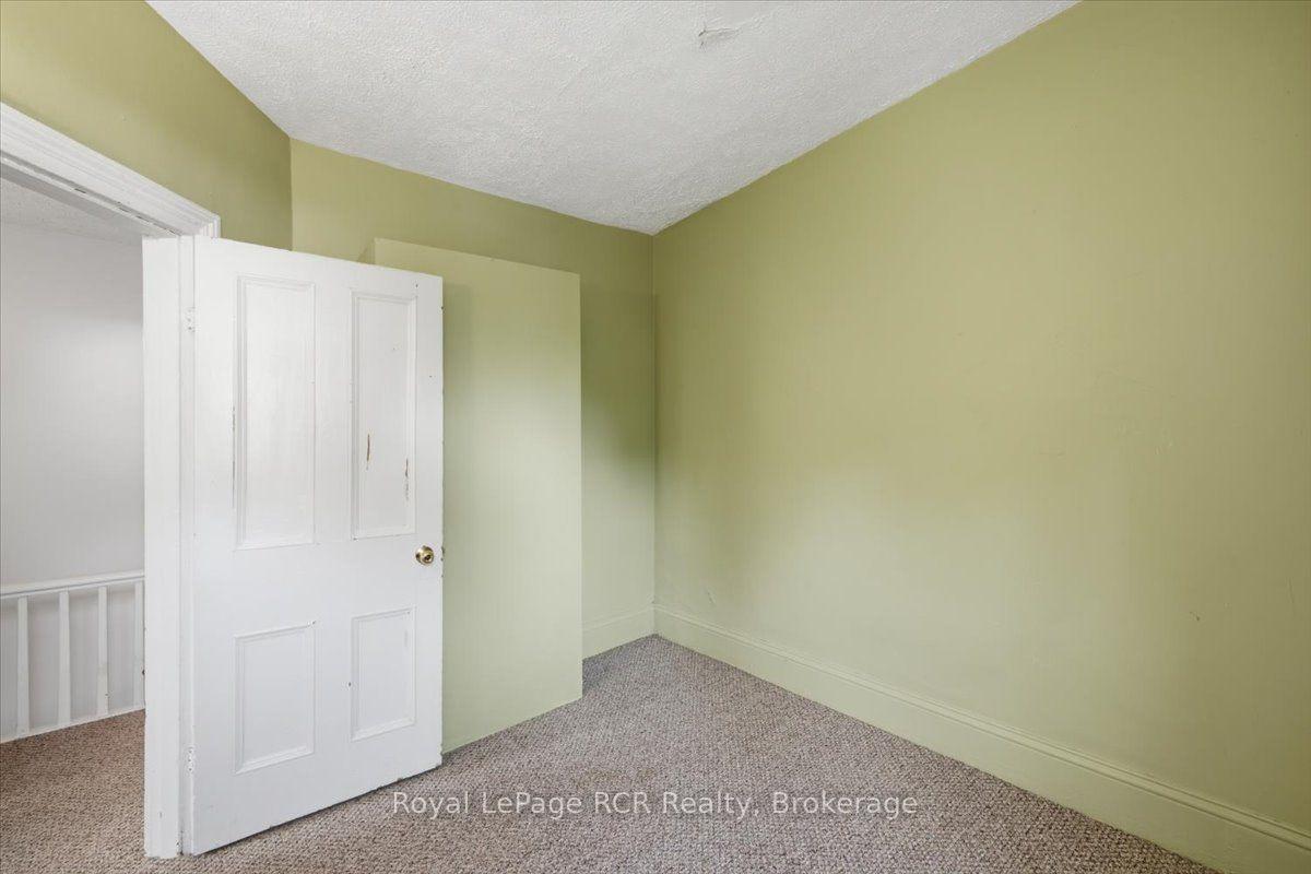 Photo 22 of 565 7th A Street E, Owen Sound — HOMEH