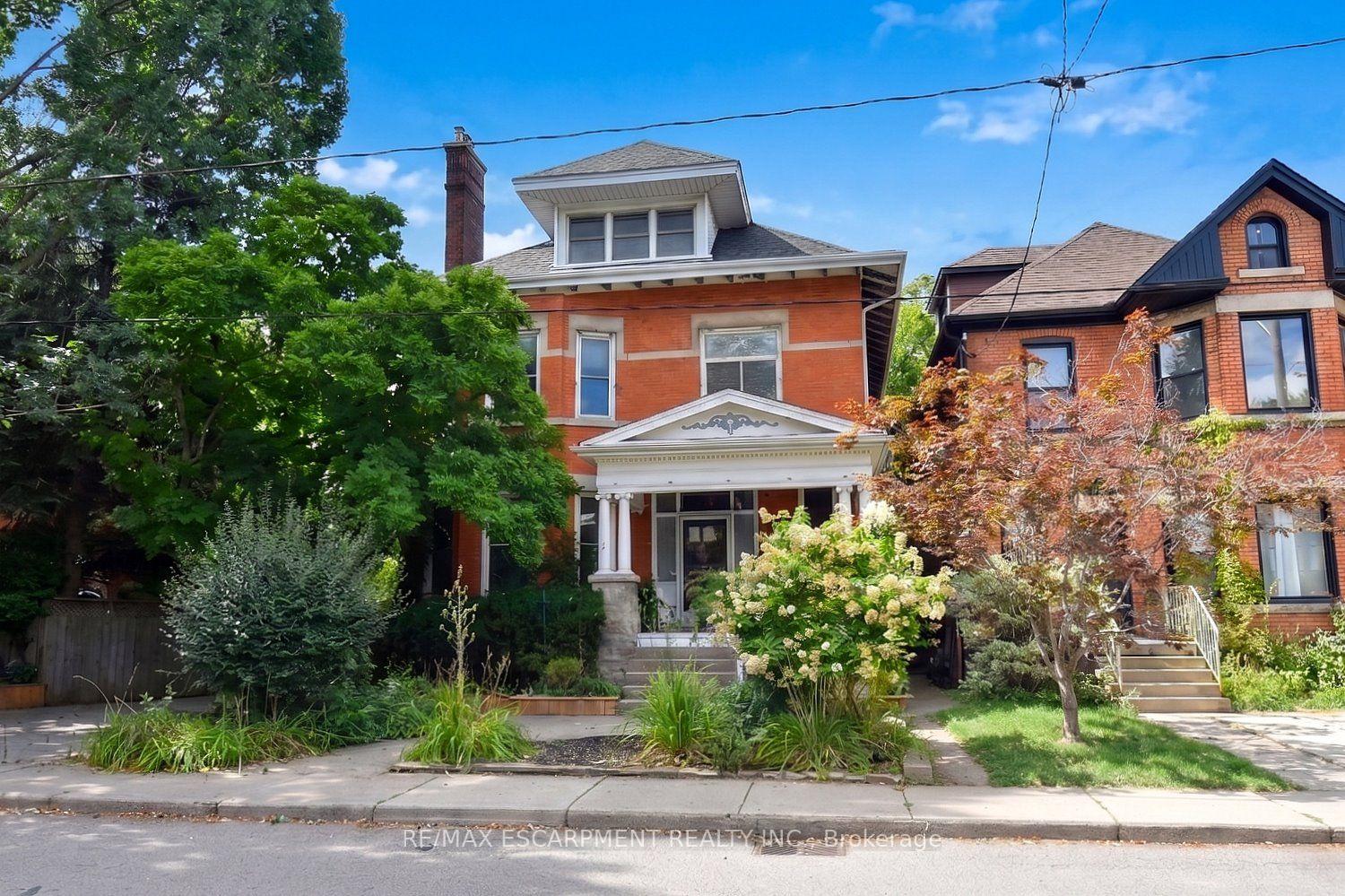 Photo 2 of 34 Holton Avenue S, Hamilton, Gibson — HOMEH