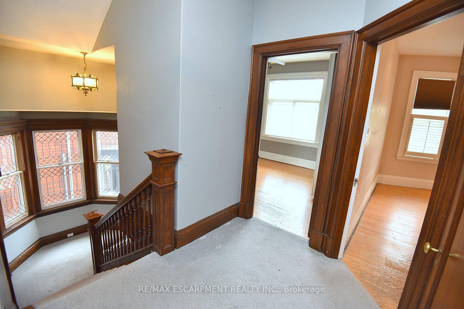Photo 20 of 34 Holton Avenue S, Hamilton, Gibson — HOMEH