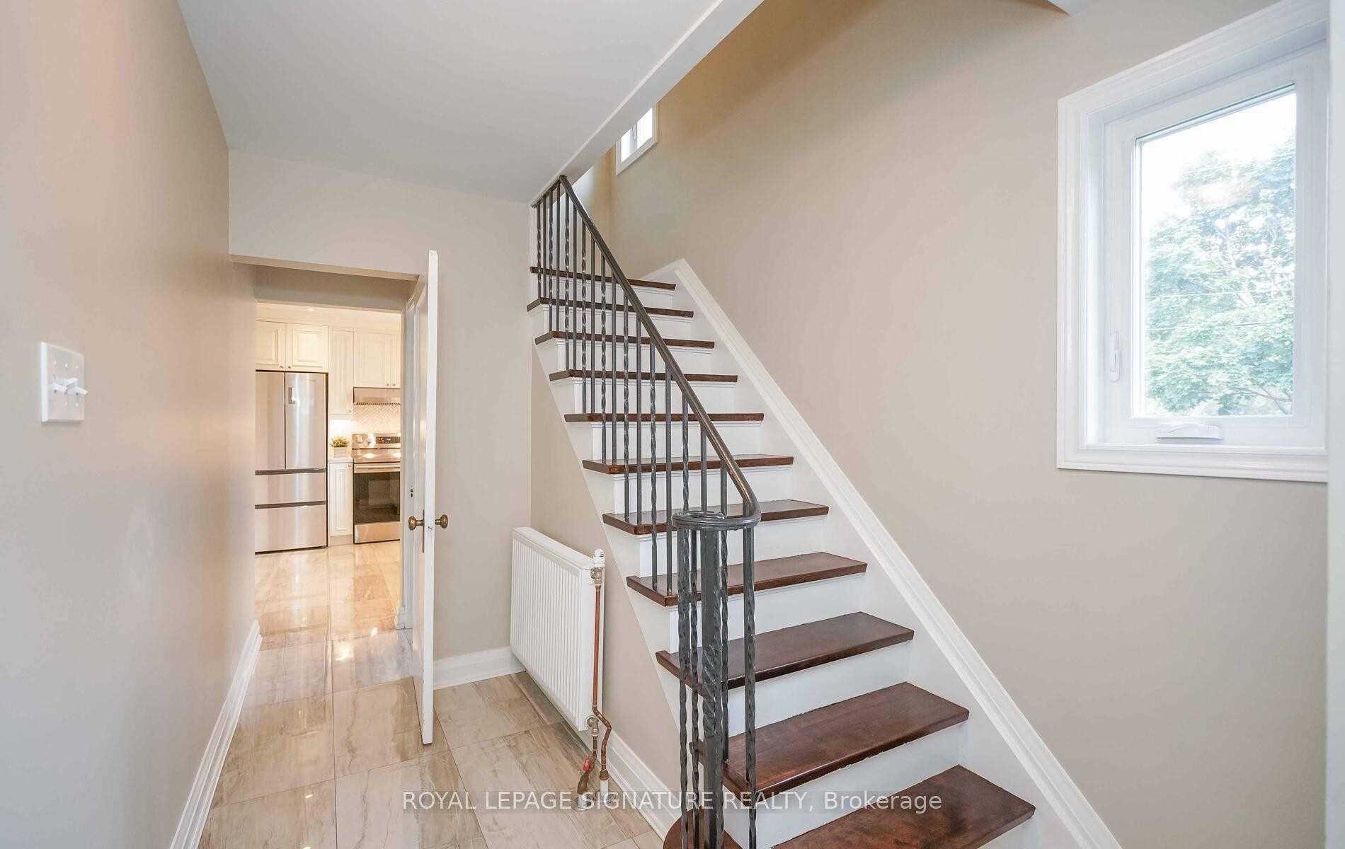 Photo 11 of 1076 Greenwood Avenue, Toronto, Danforth Village-East York — HOMEH