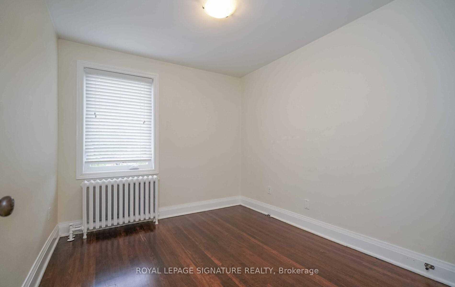 Photo 15 of 1076 Greenwood Avenue, Toronto, Danforth Village-East York — HOMEH