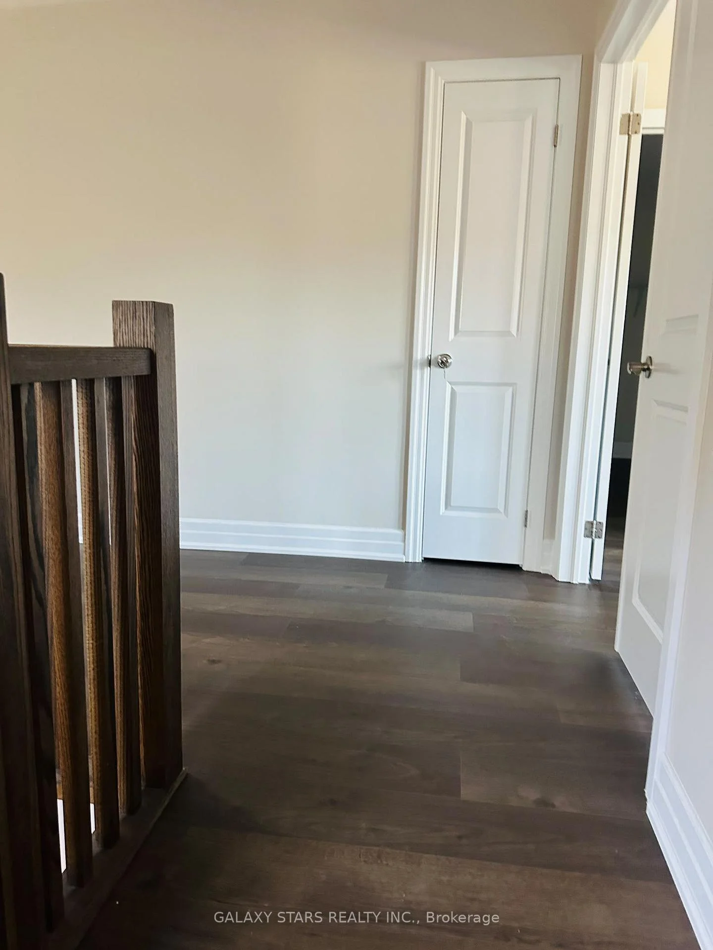 Photo 28 of 33 Robertson Drive, Stratford — HOMEH