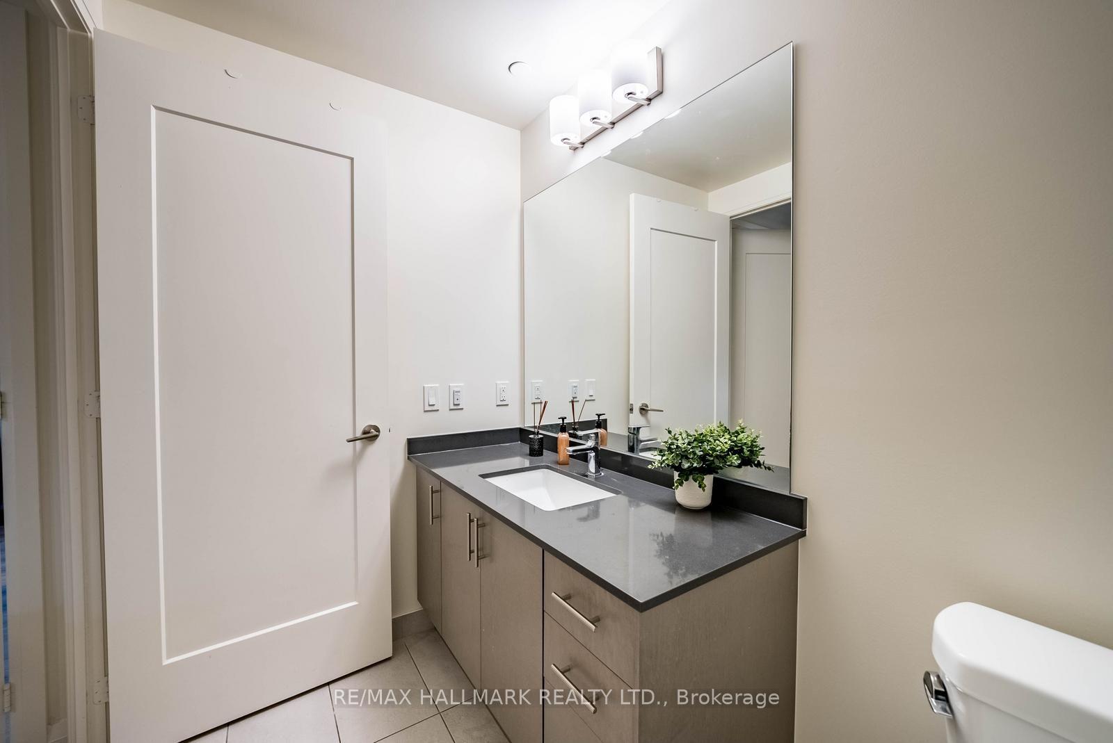 Photo 15 of Unit 1706, 8960 Jane Street, Vaughan, Vellore Village — HOMEH