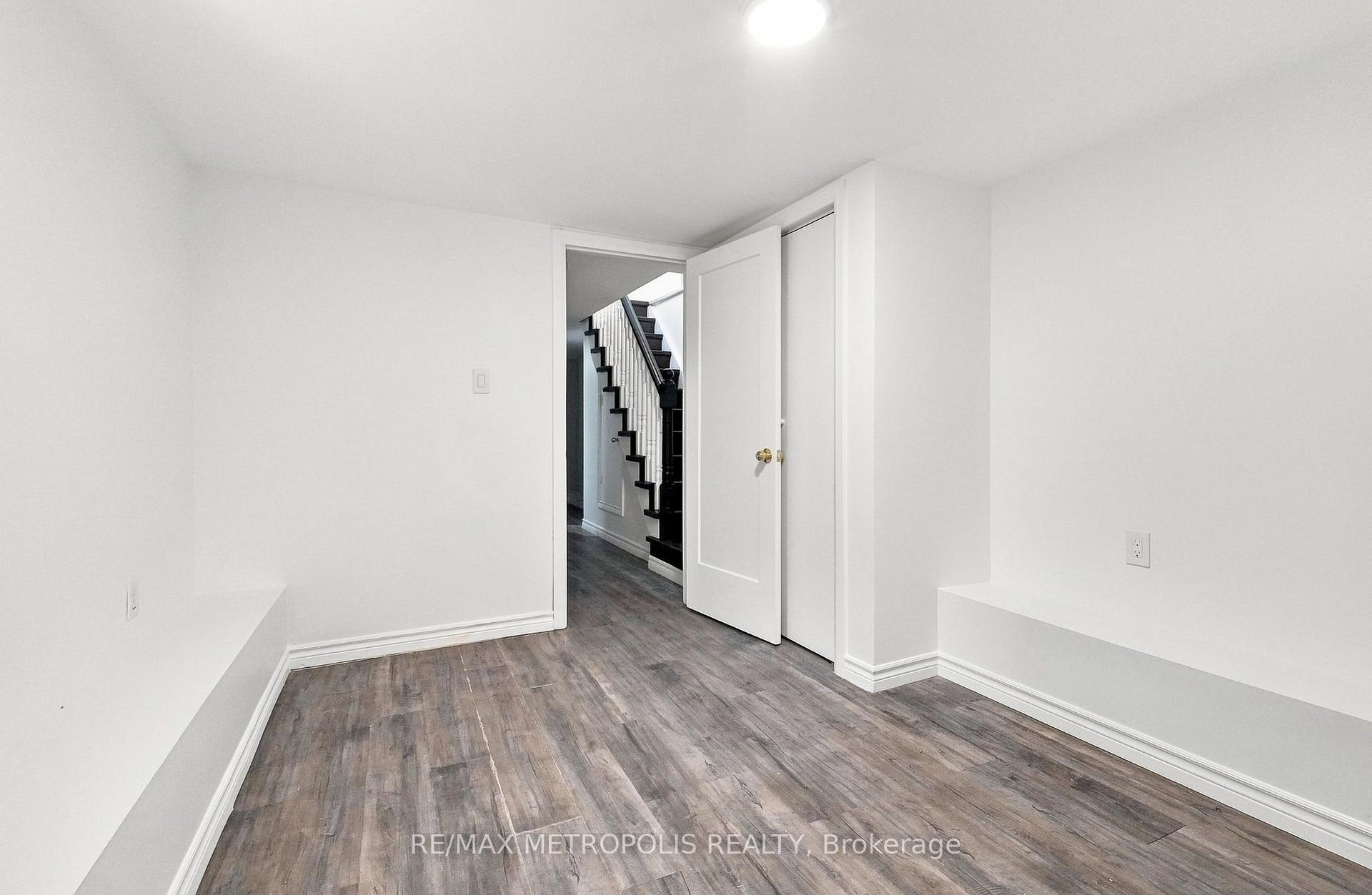 Photo 32 of 24 Marion Street, Toronto, Roncesvalles — HOMEH