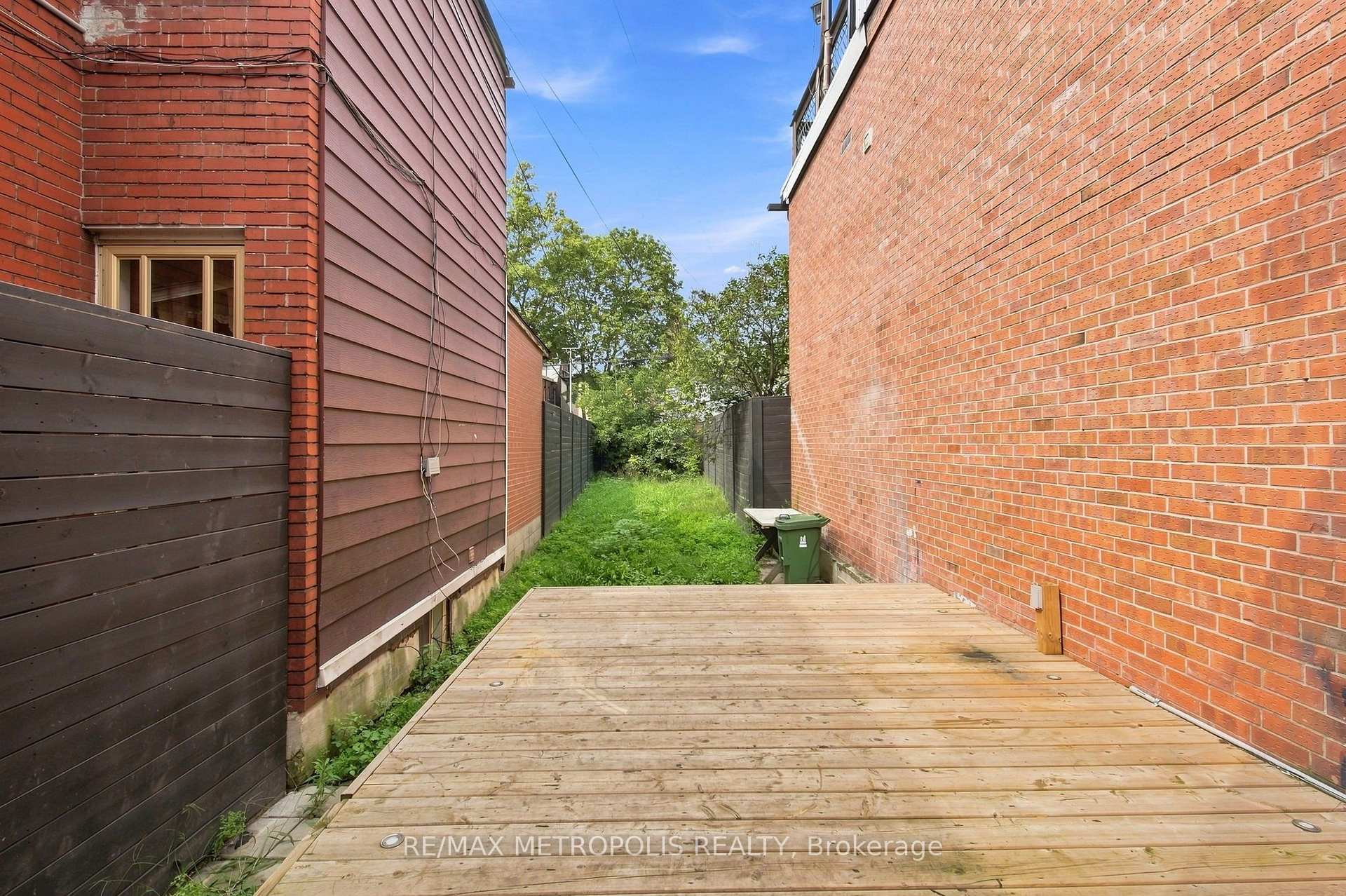 Photo 36 of 24 Marion Street, Toronto, Roncesvalles — HOMEH