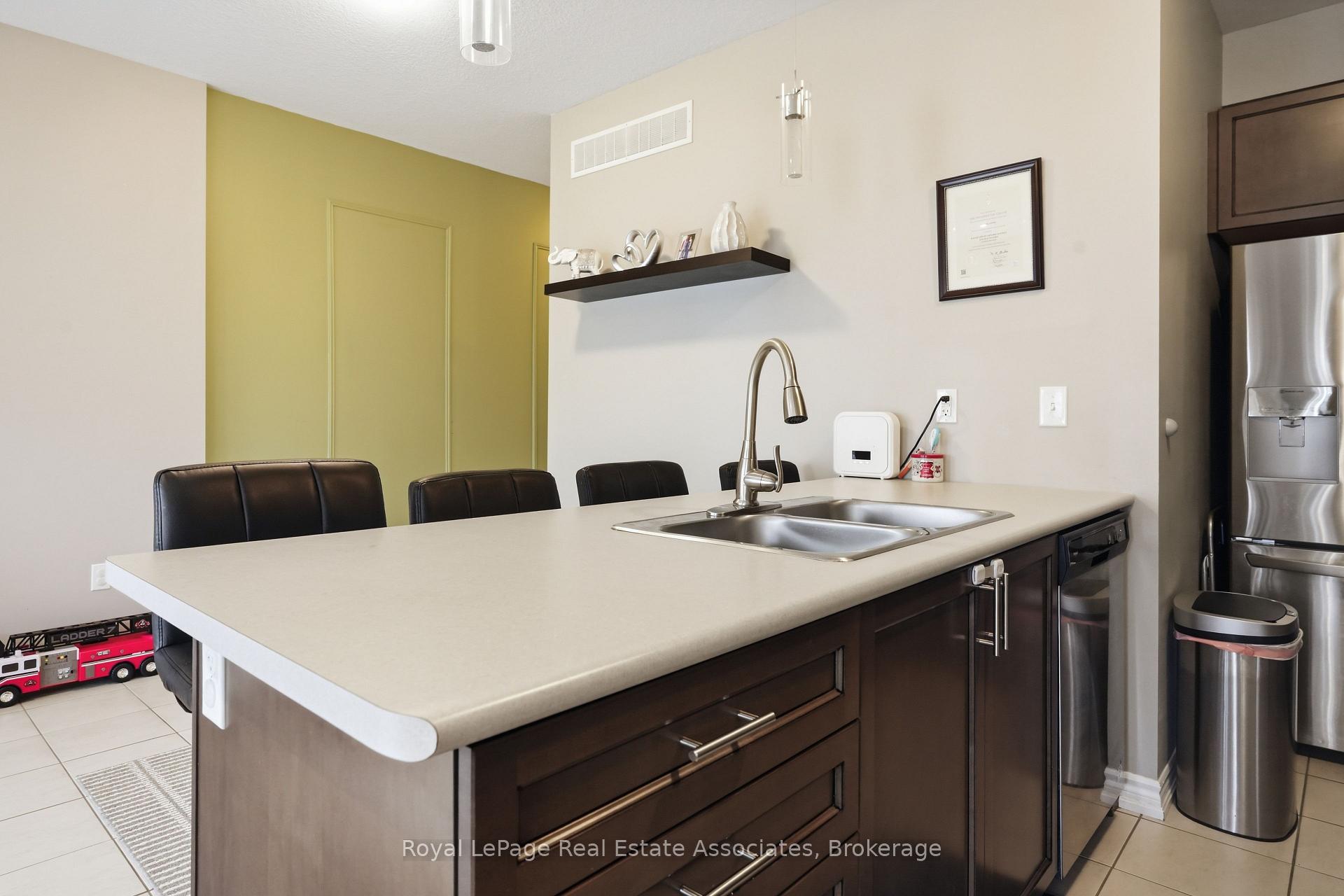 Photo 11 of Unit 50, 403 Westwood Drive, Kitchener, Westmount - Waterloo — HOMEH