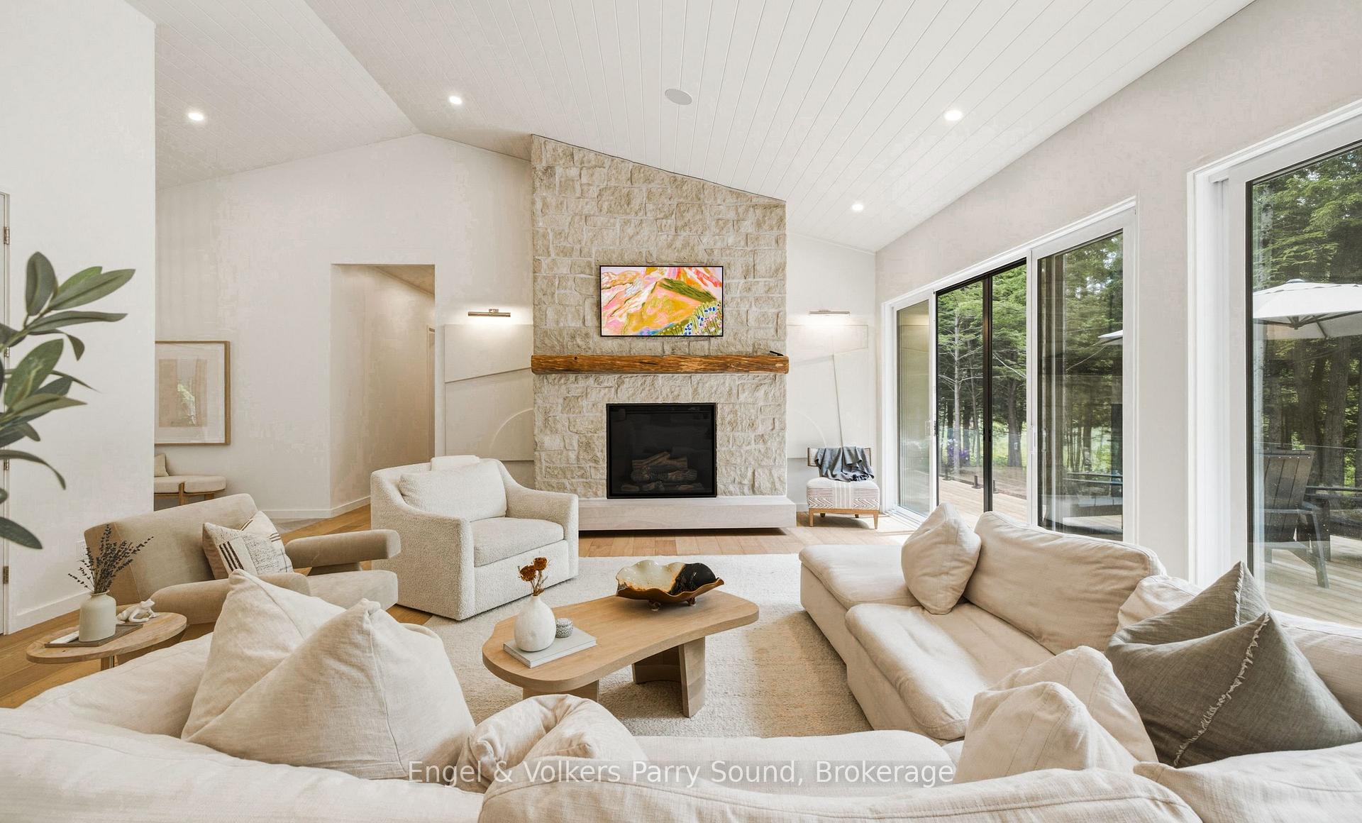 Photo 6 of 15 Beechwood Drive, Seguin — HOMEH