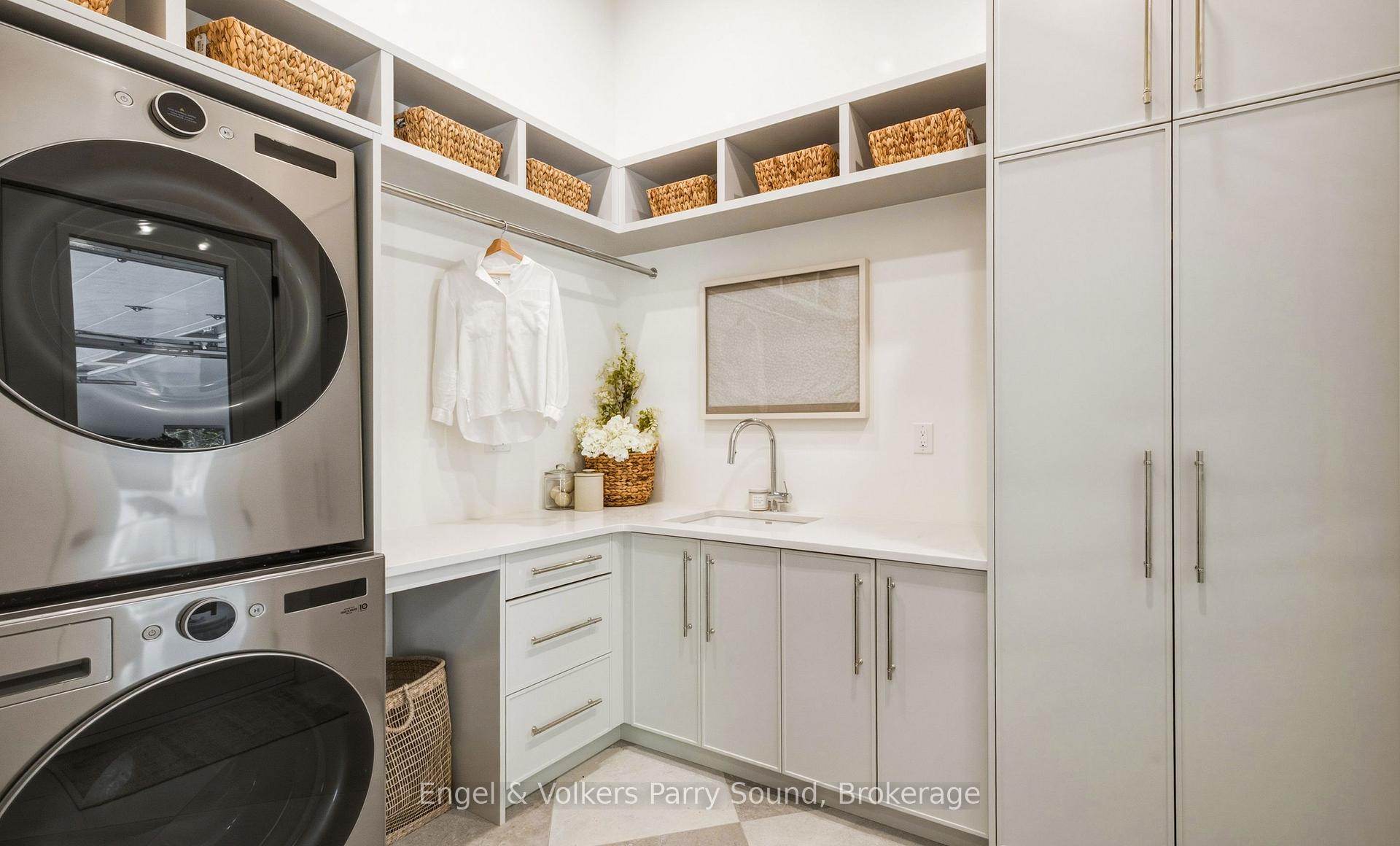 Photo 32 of 15 Beechwood Drive, Seguin — HOMEH