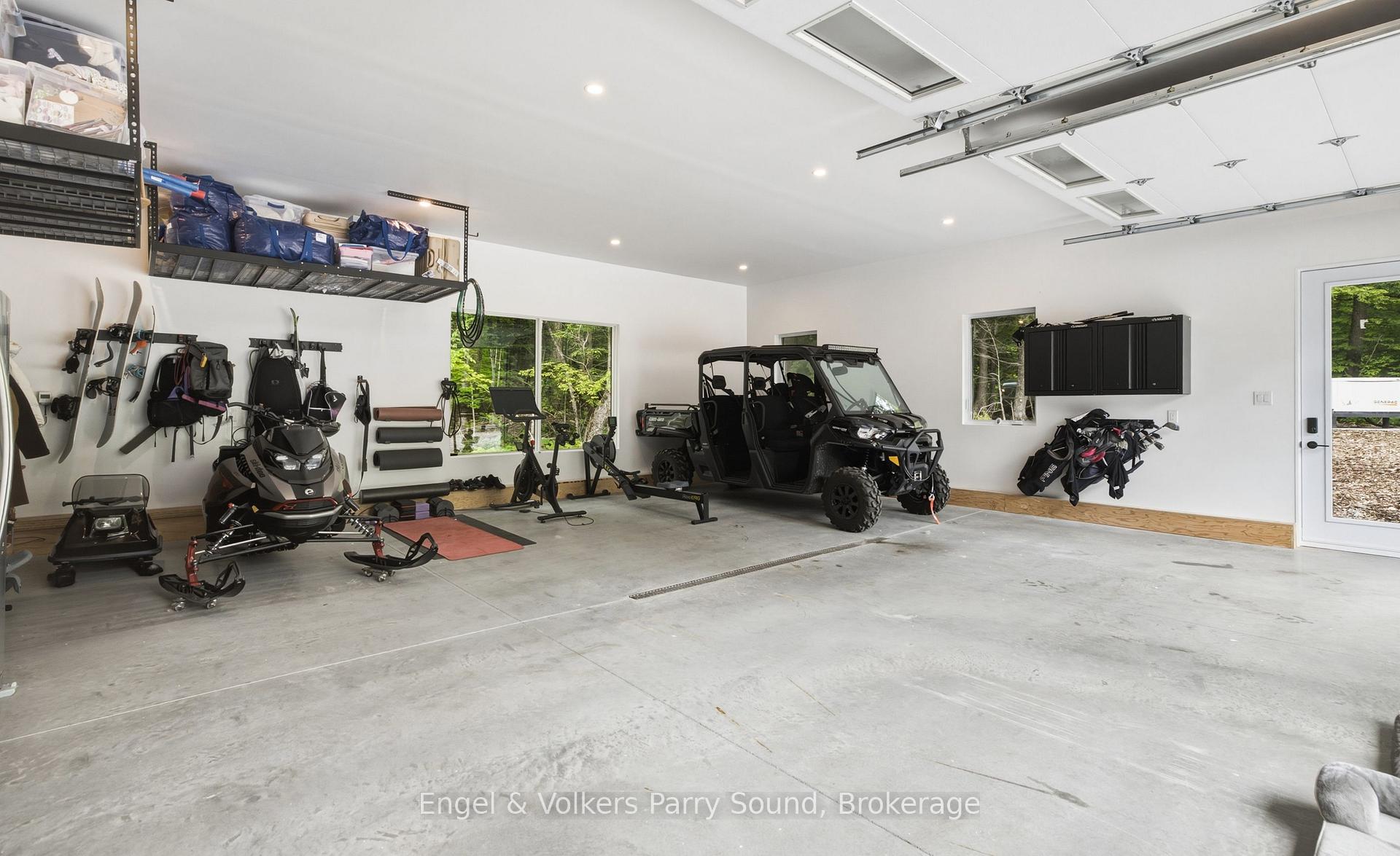 Photo 38 of 15 Beechwood Drive, Seguin — HOMEH