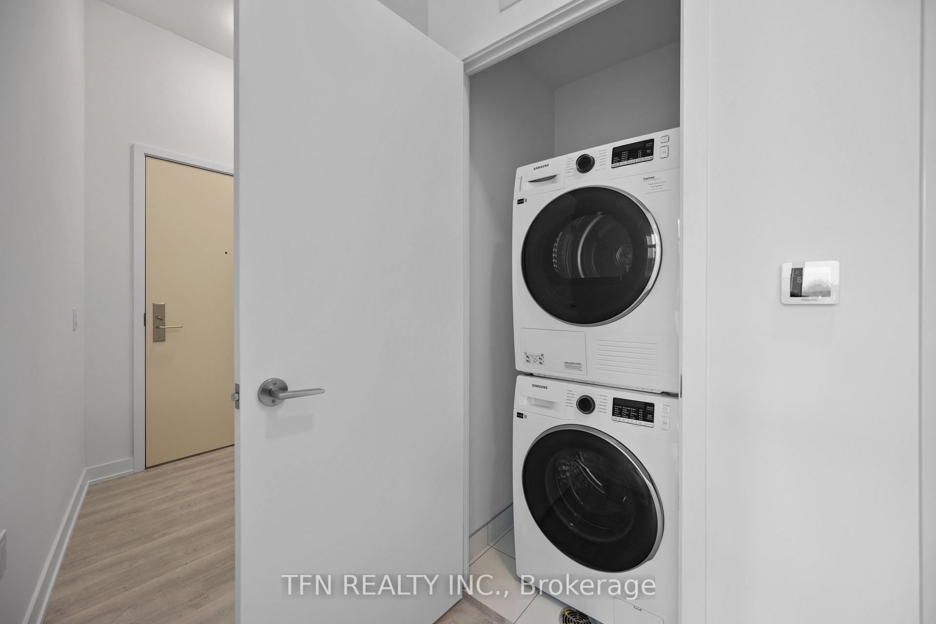 Photo 14 of Unit 215, 15 Richardson Street, Toronto, Waterfront Communities — HOMEH