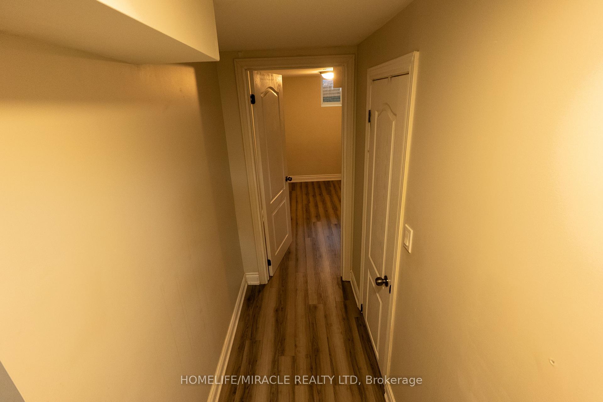 Photo 17 of 12 Brubeck Road, North York, Humbermede — HOMEH