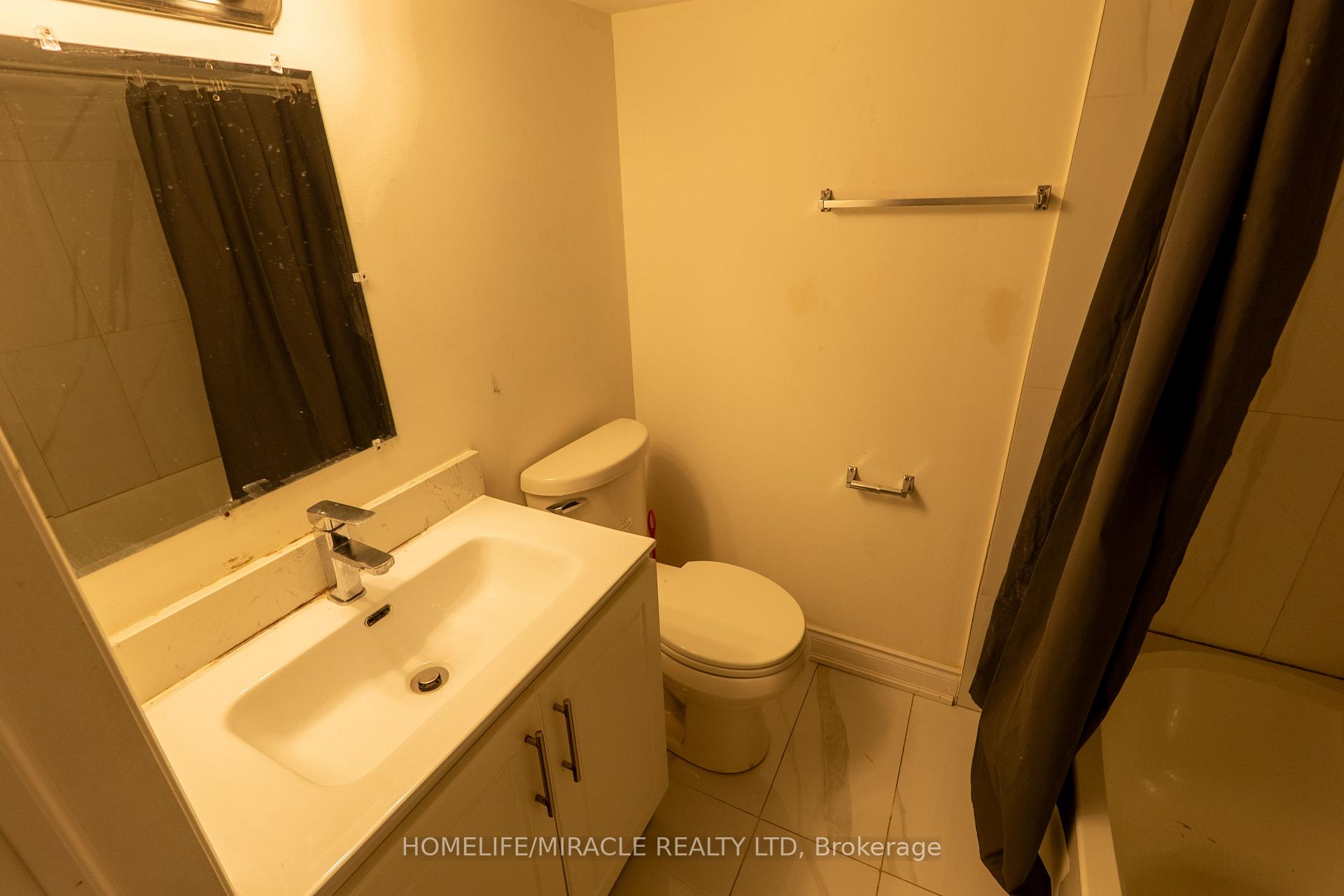 Photo 21 of 12 Brubeck Road, North York, Humbermede — HOMEH