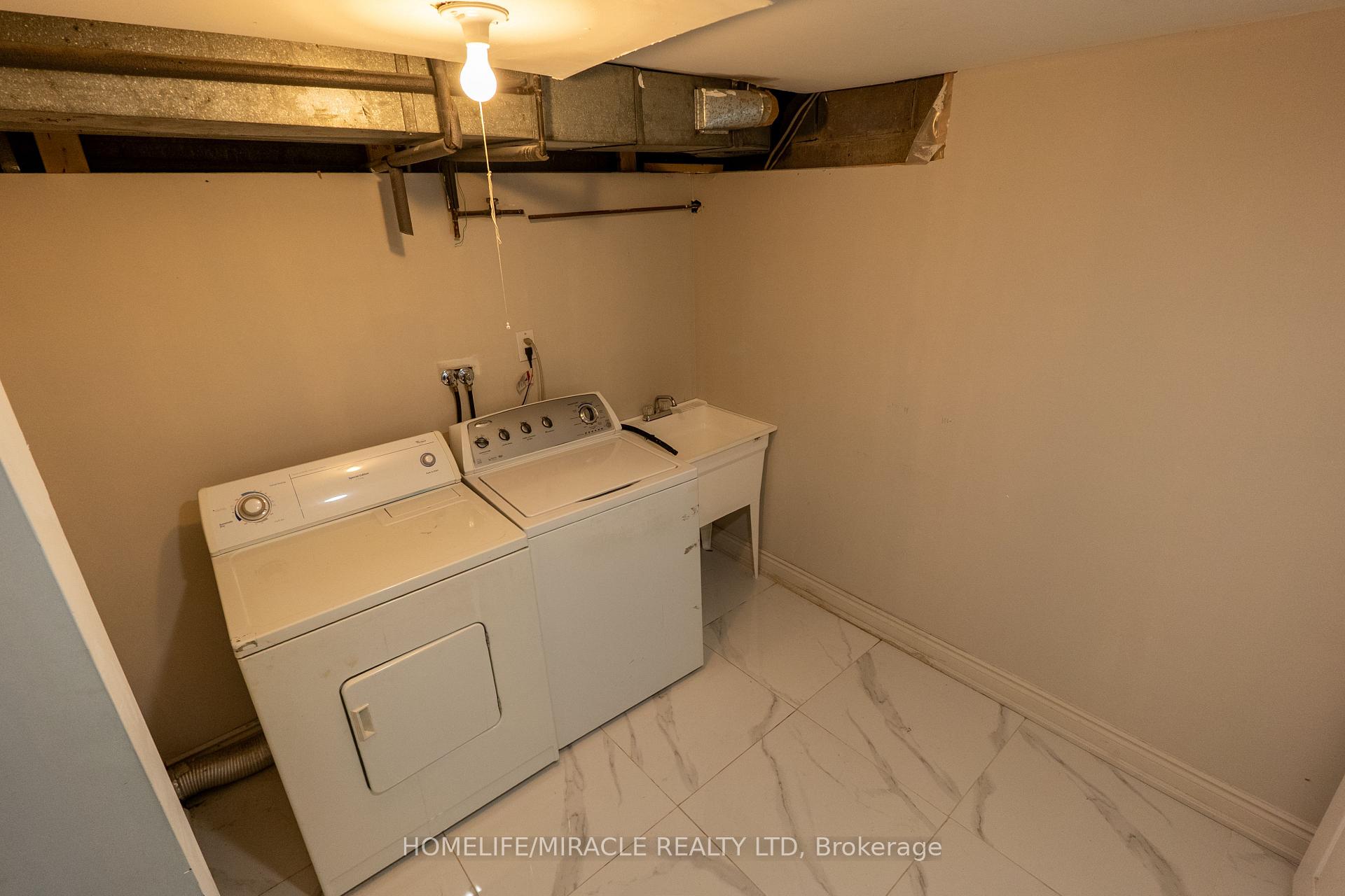 Photo 22 of 12 Brubeck Road, North York, Humbermede — HOMEH