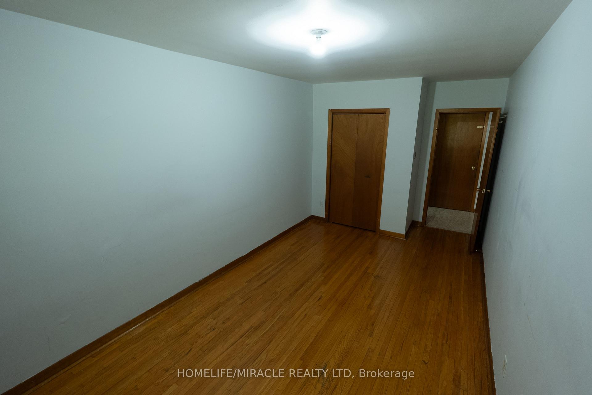 Photo 24 of 12 Brubeck Road, North York, Humbermede — HOMEH