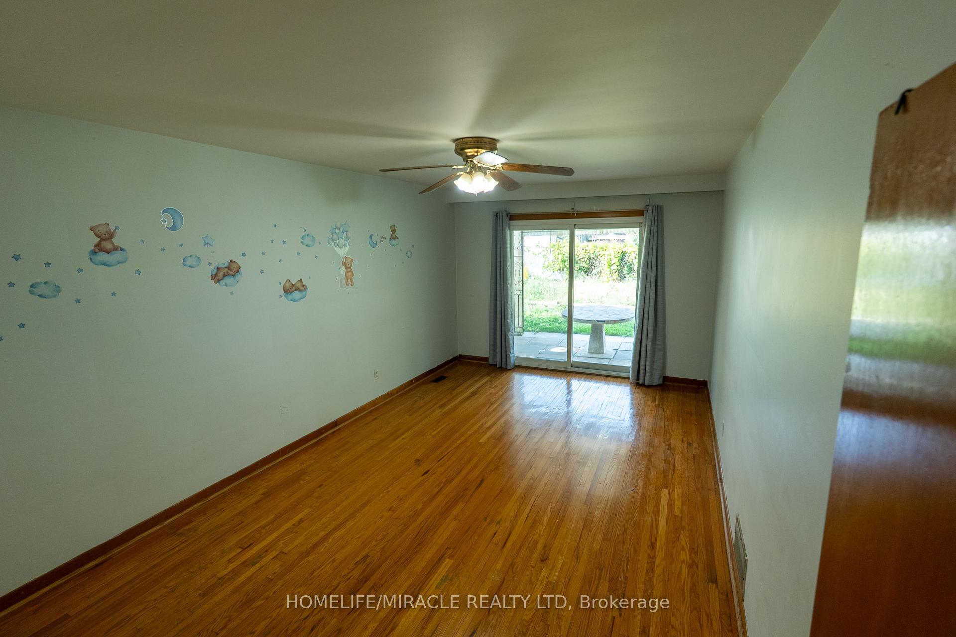 Photo 27 of 12 Brubeck Road, North York, Humbermede — HOMEH