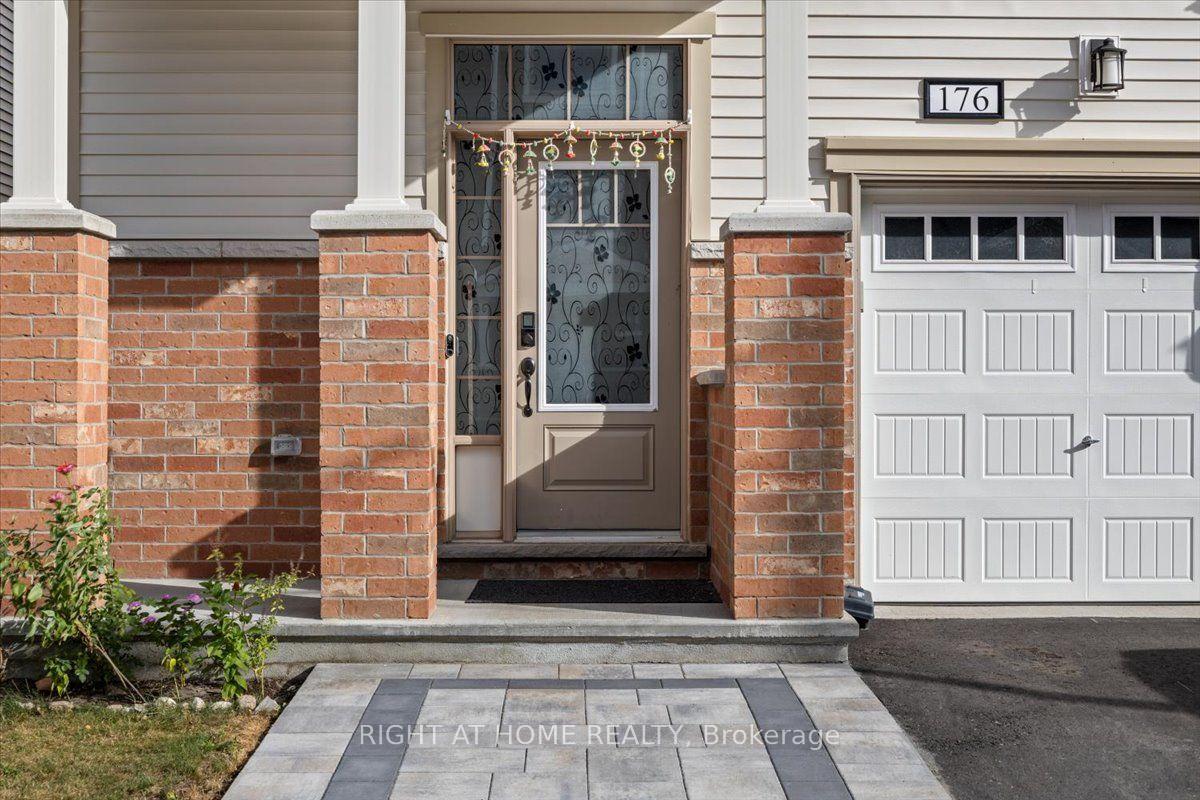 Photo 3 of 176 Harmattan Avenue, Ottawa, Stittsville (North) — HOMEH