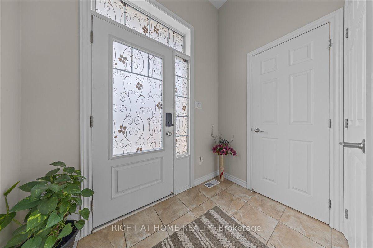 Photo 4 of 176 Harmattan Avenue, Ottawa, Stittsville (North) — HOMEH