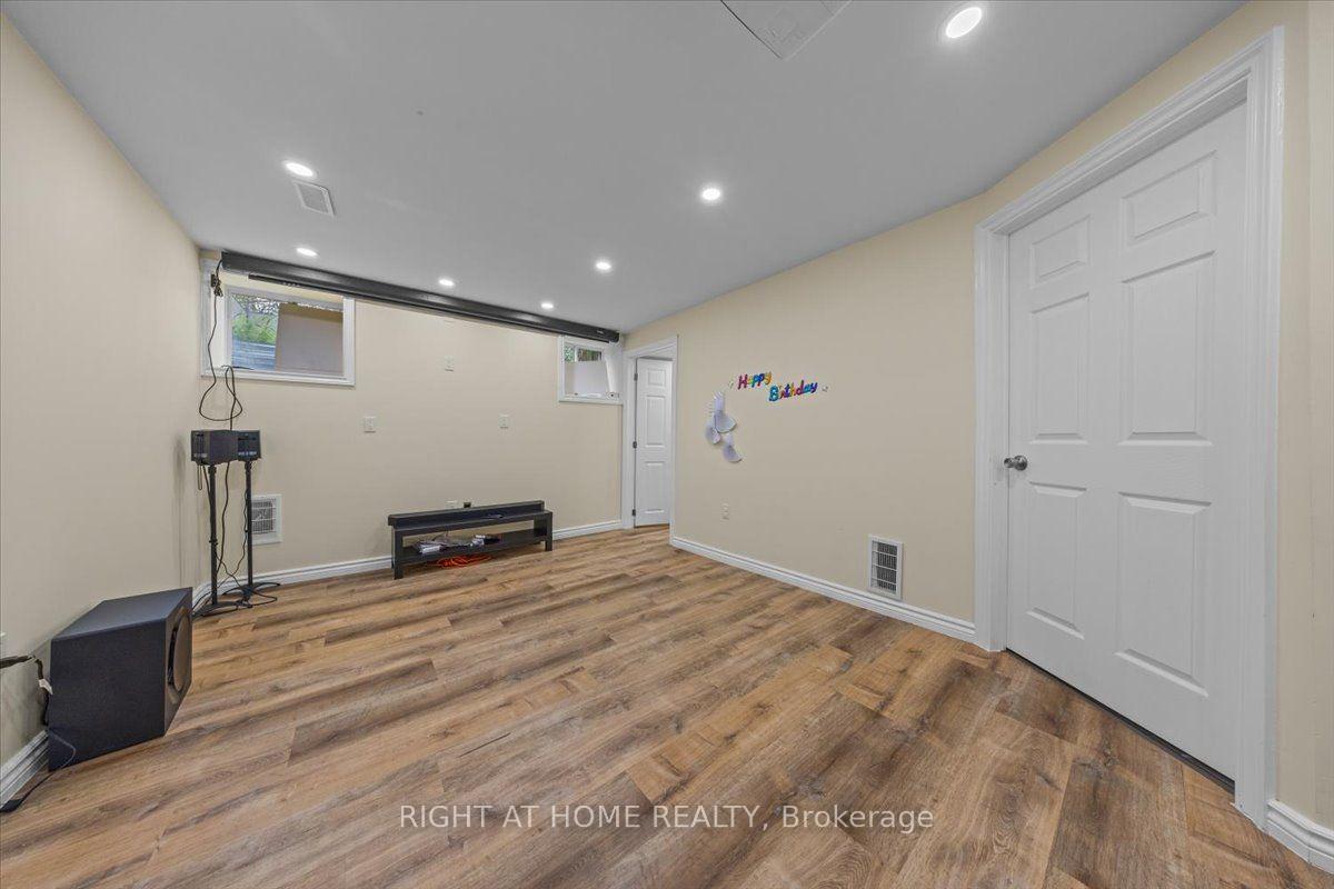 Photo 14 of 176 Harmattan Avenue, Ottawa, Stittsville (North) — HOMEH