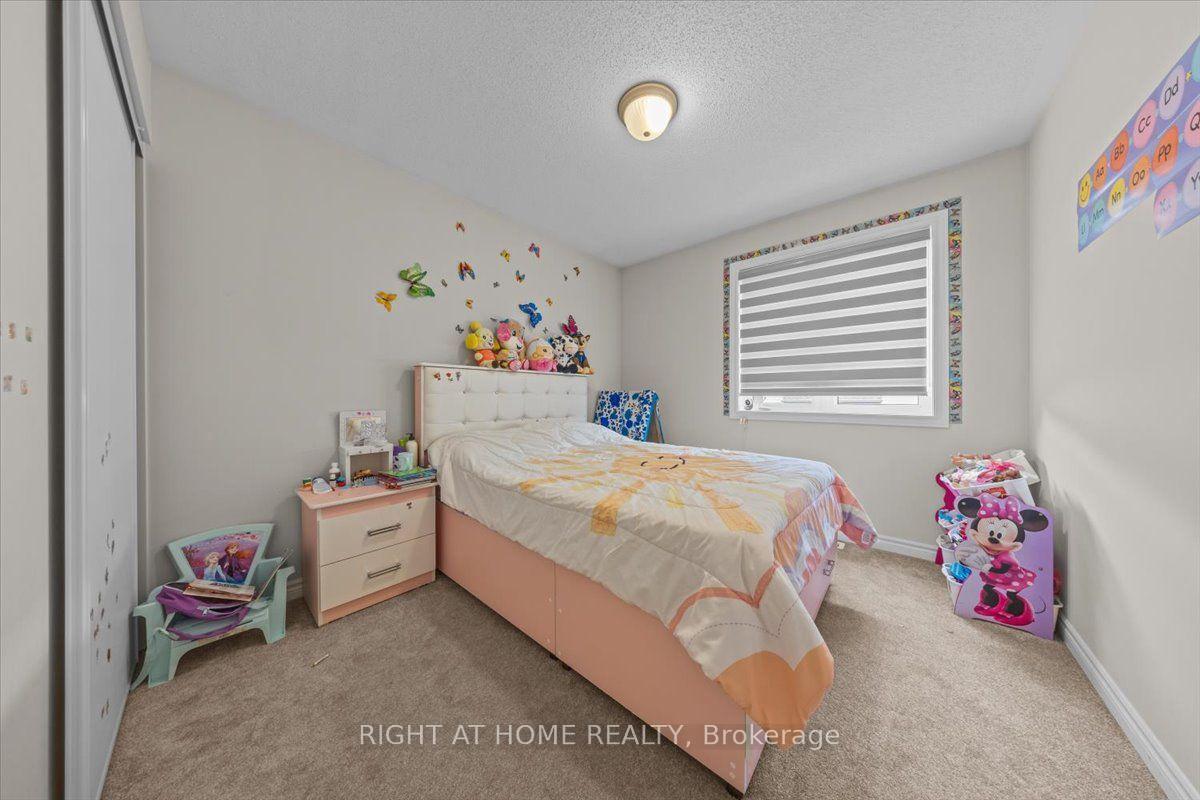 Photo 19 of 176 Harmattan Avenue, Ottawa, Stittsville (North) — HOMEH