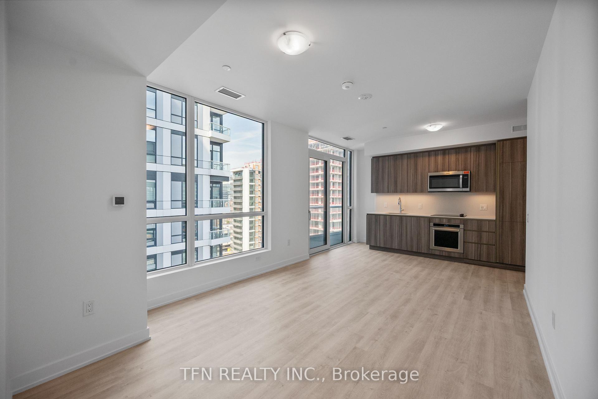 Photo 3 of Unit 1114, 15 Richardson Street, Toronto, Waterfront Communities — HOMEH