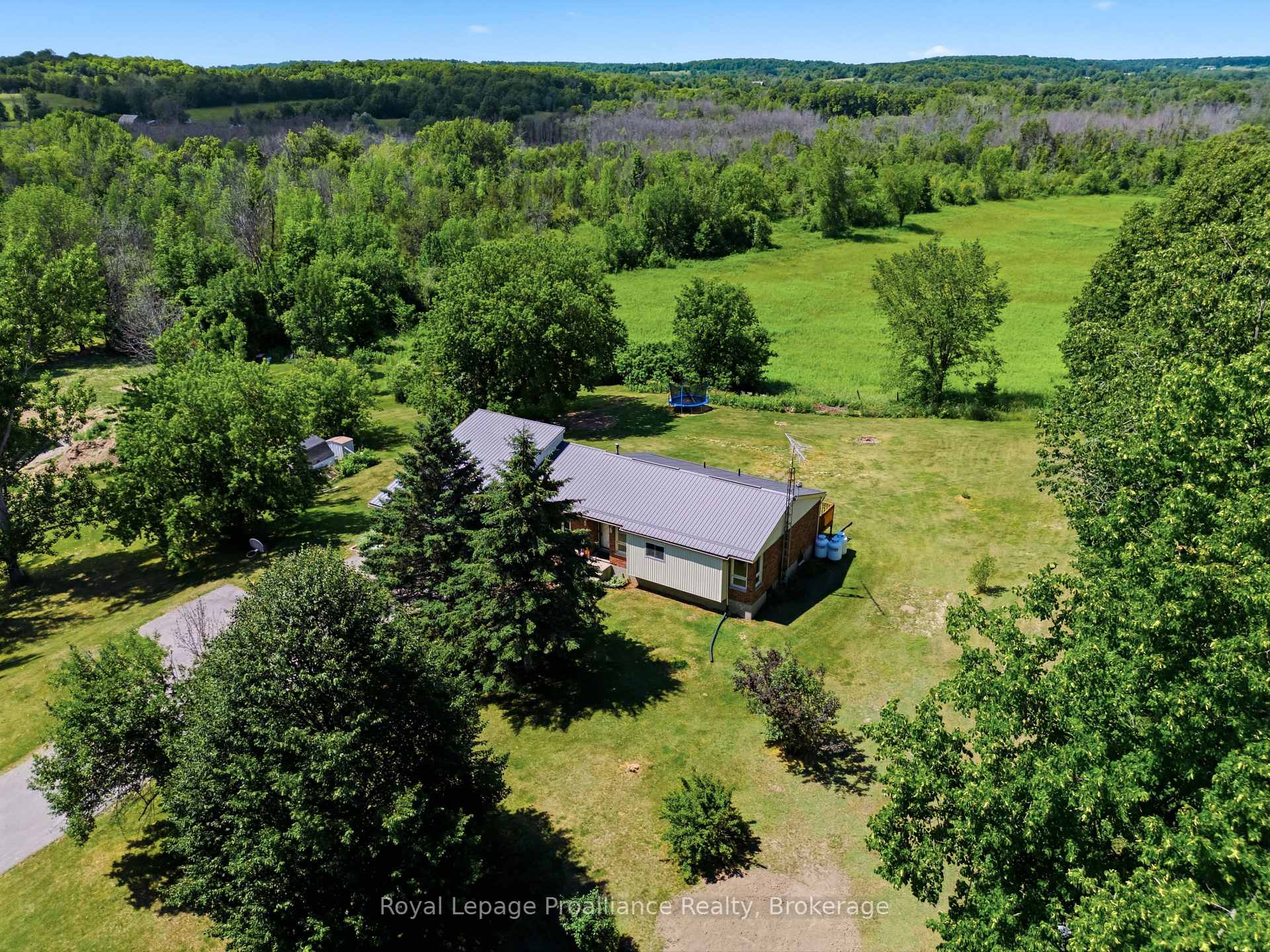 Photo 7 of 555 Bethel Road, Belleville, Thurlow Ward — HOMEH