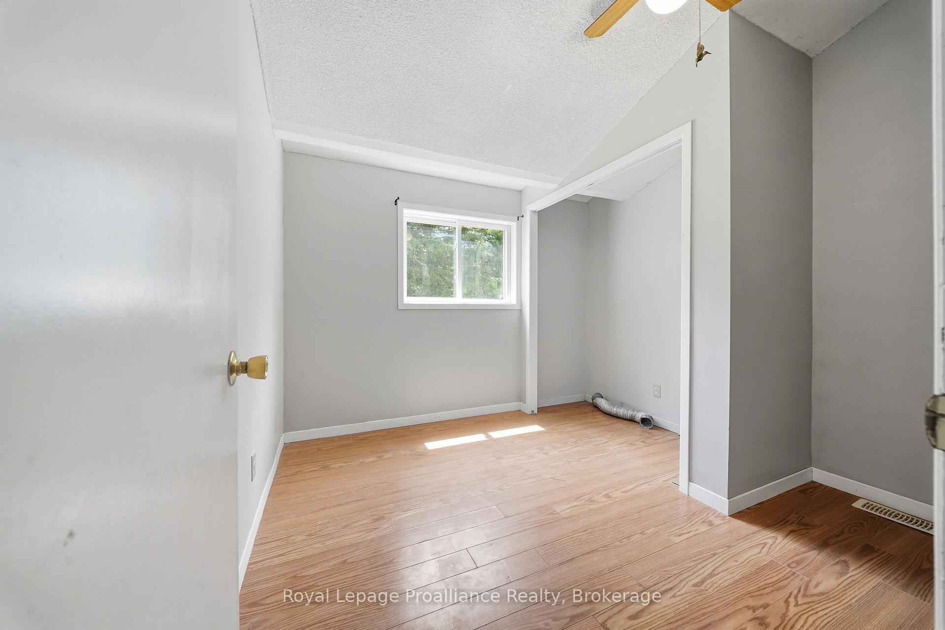 Photo 25 of 555 Bethel Road, Belleville, Thurlow Ward — HOMEH