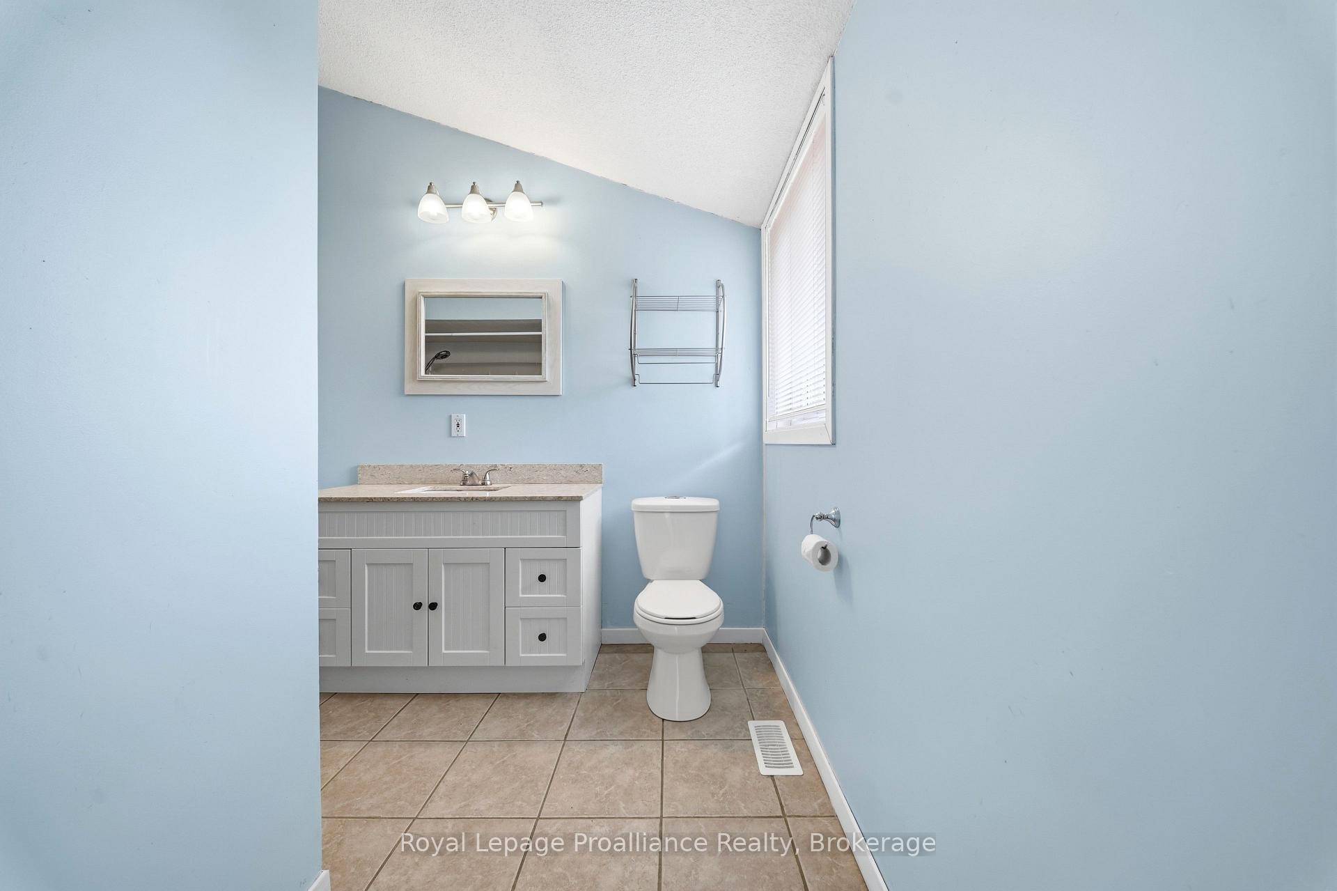 Photo 27 of 555 Bethel Road, Belleville, Thurlow Ward — HOMEH